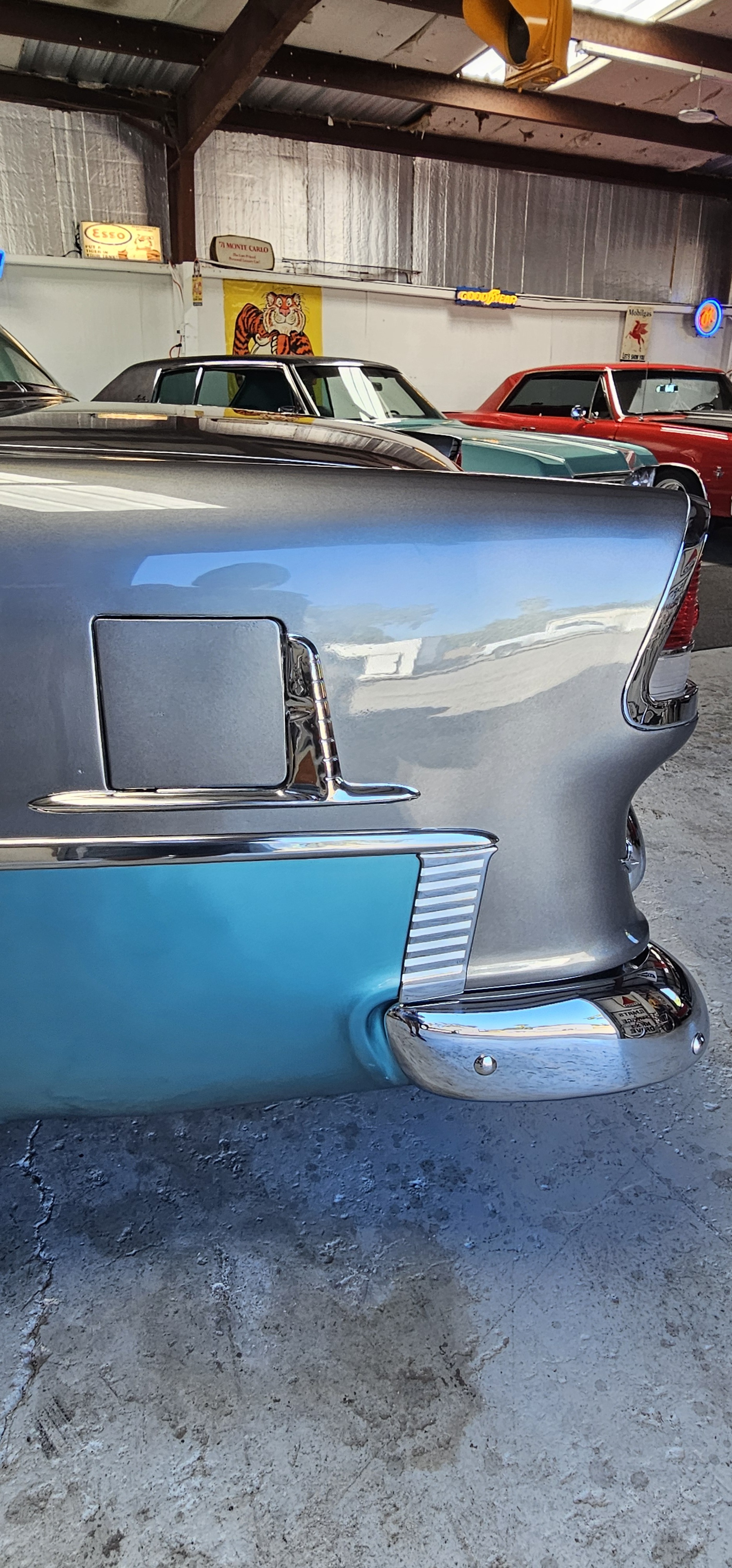 1955 CHEVROLET 210 38