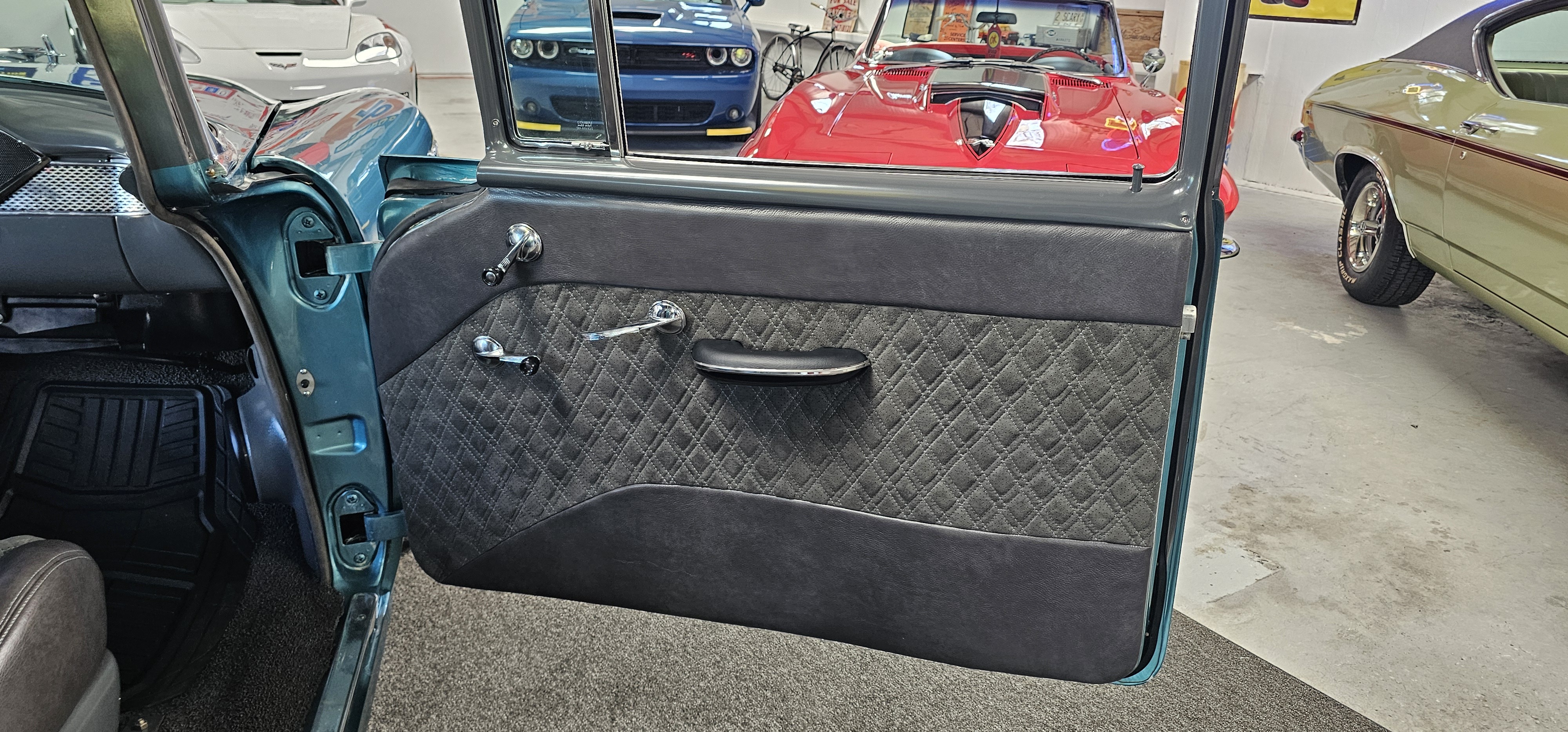 1955 CHEVROLET 210 81