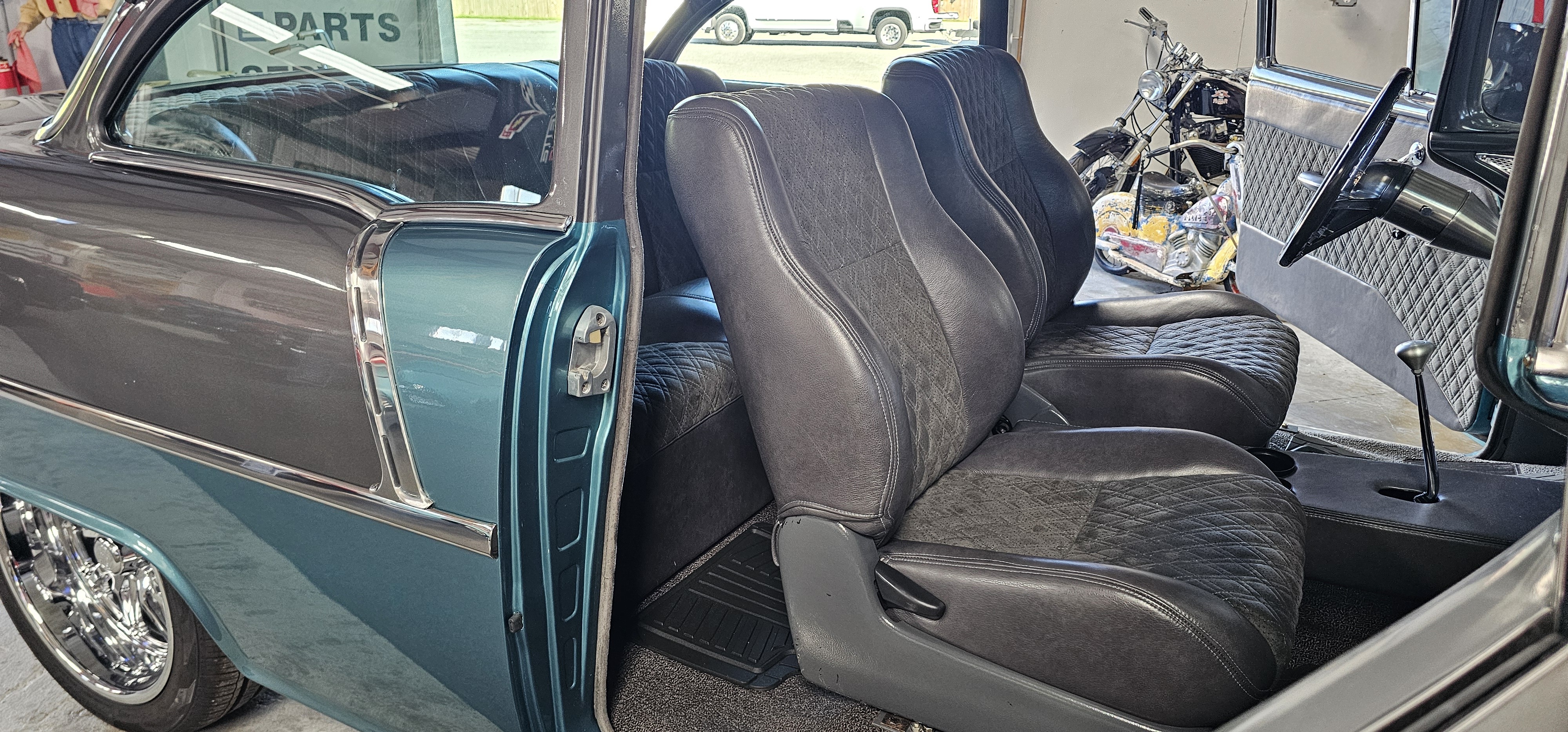 1955 CHEVROLET 210 83
