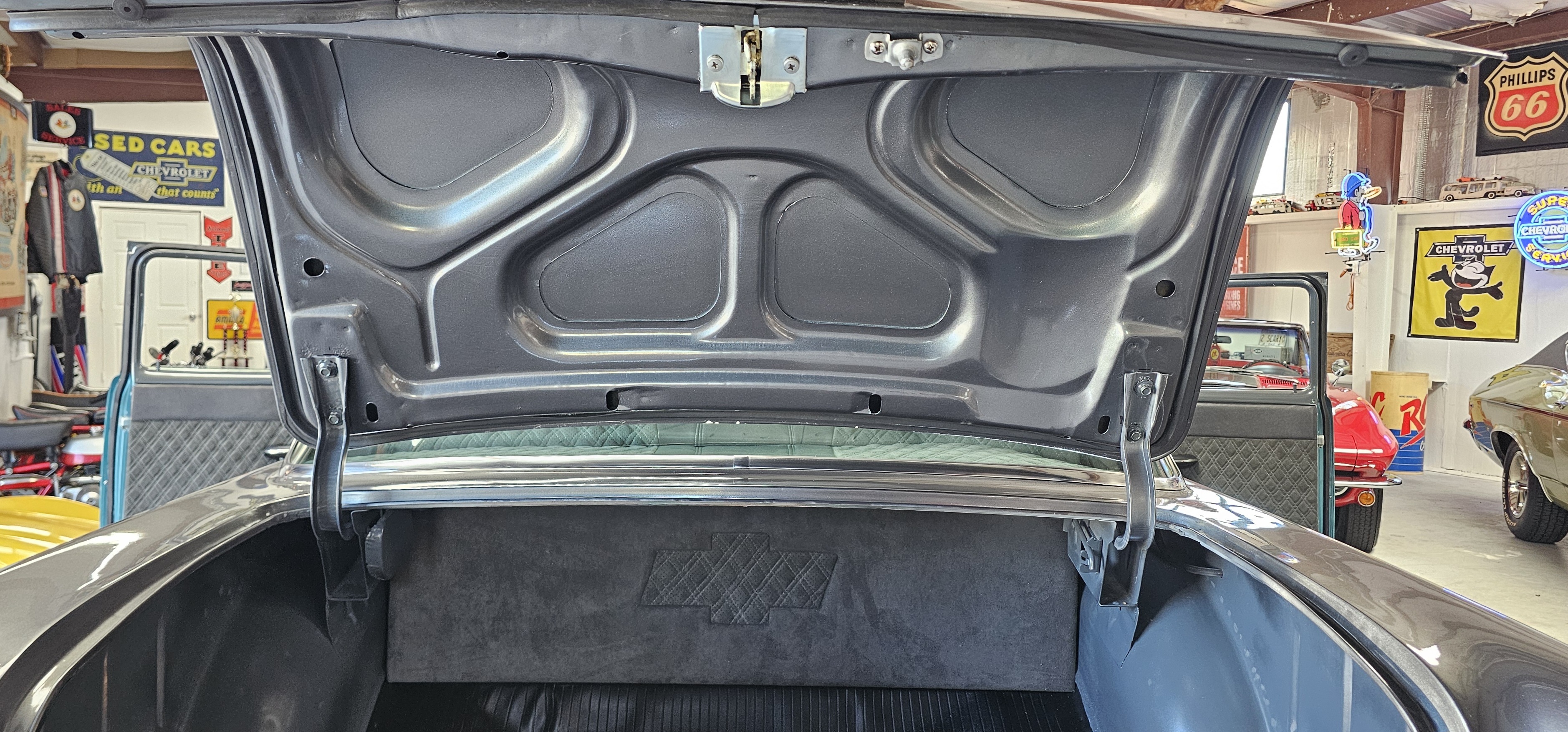 1955 CHEVROLET 210 92