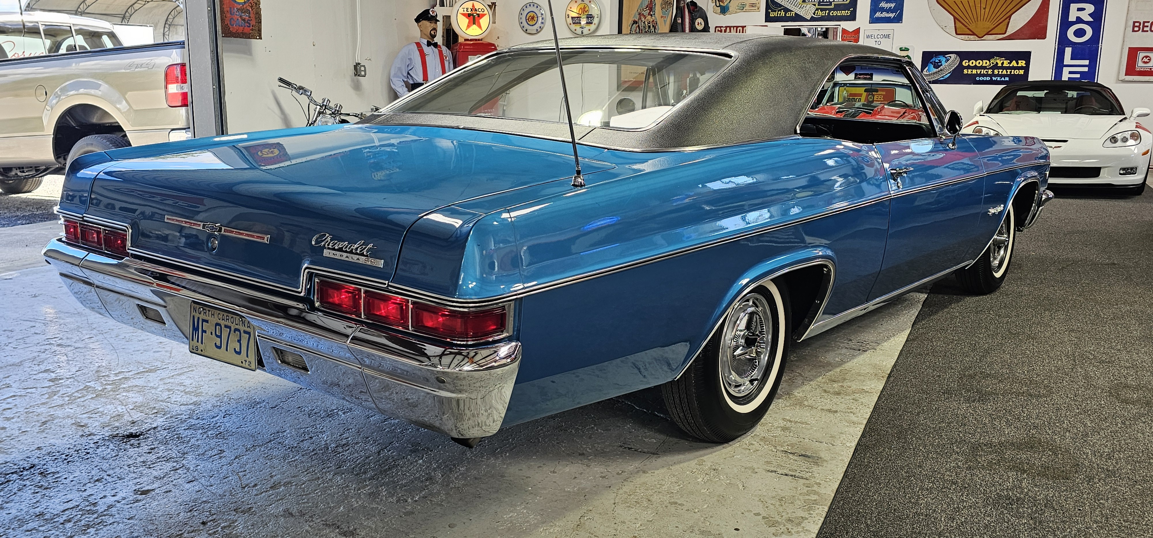 1966 CHEVROLET IMPALE 7