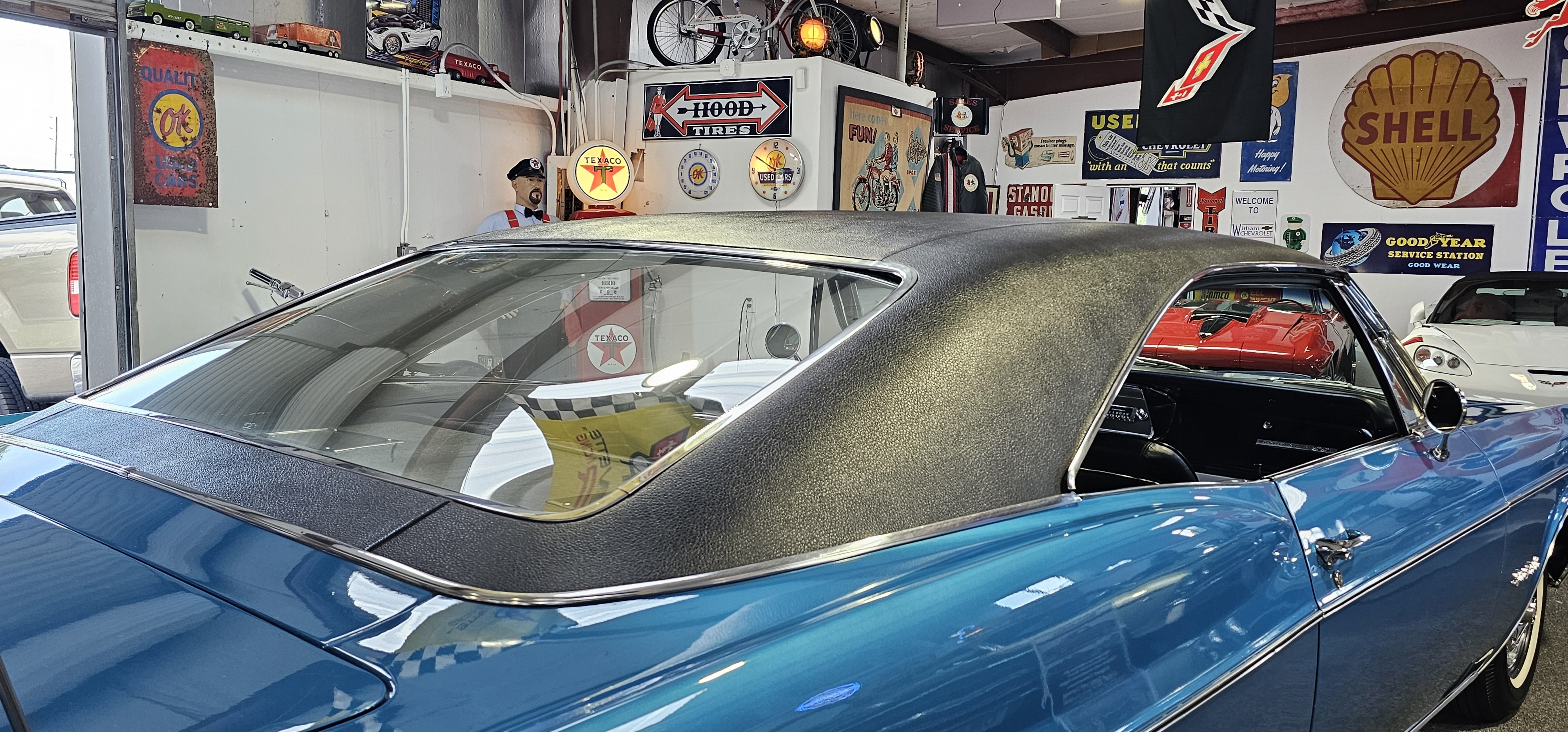 1966 CHEVROLET IMPALE 19