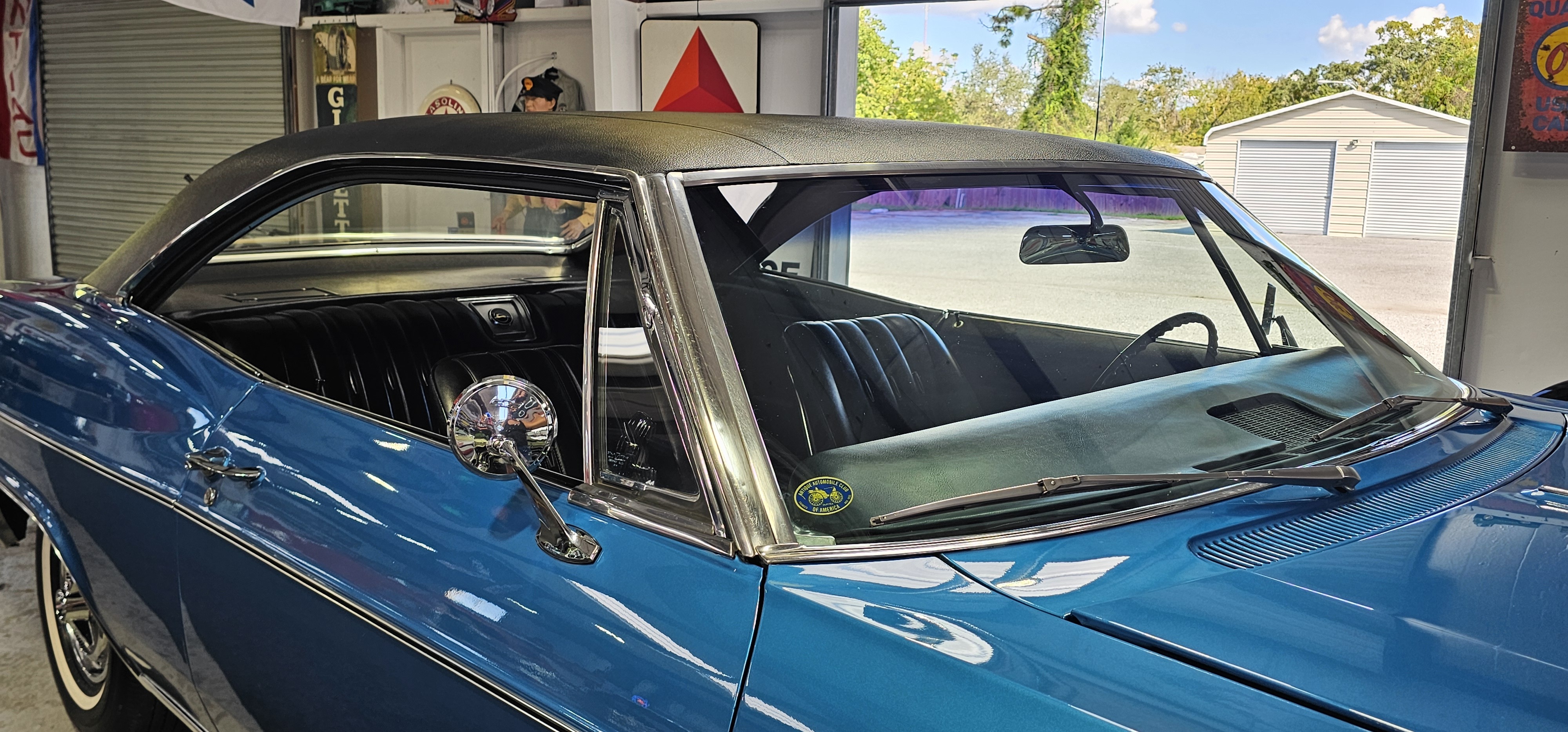 1966 CHEVROLET IMPALE 22