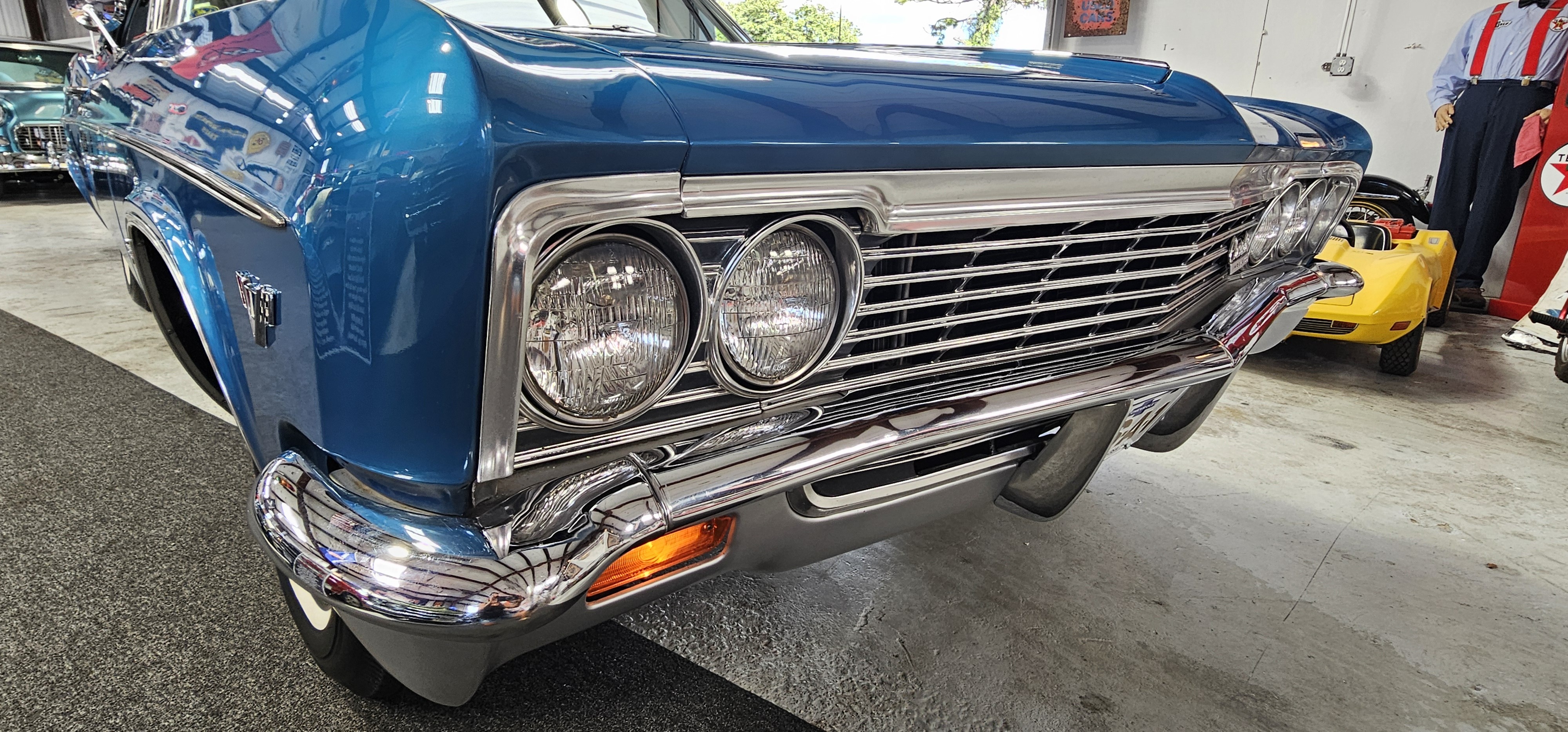 1966 CHEVROLET IMPALE 45