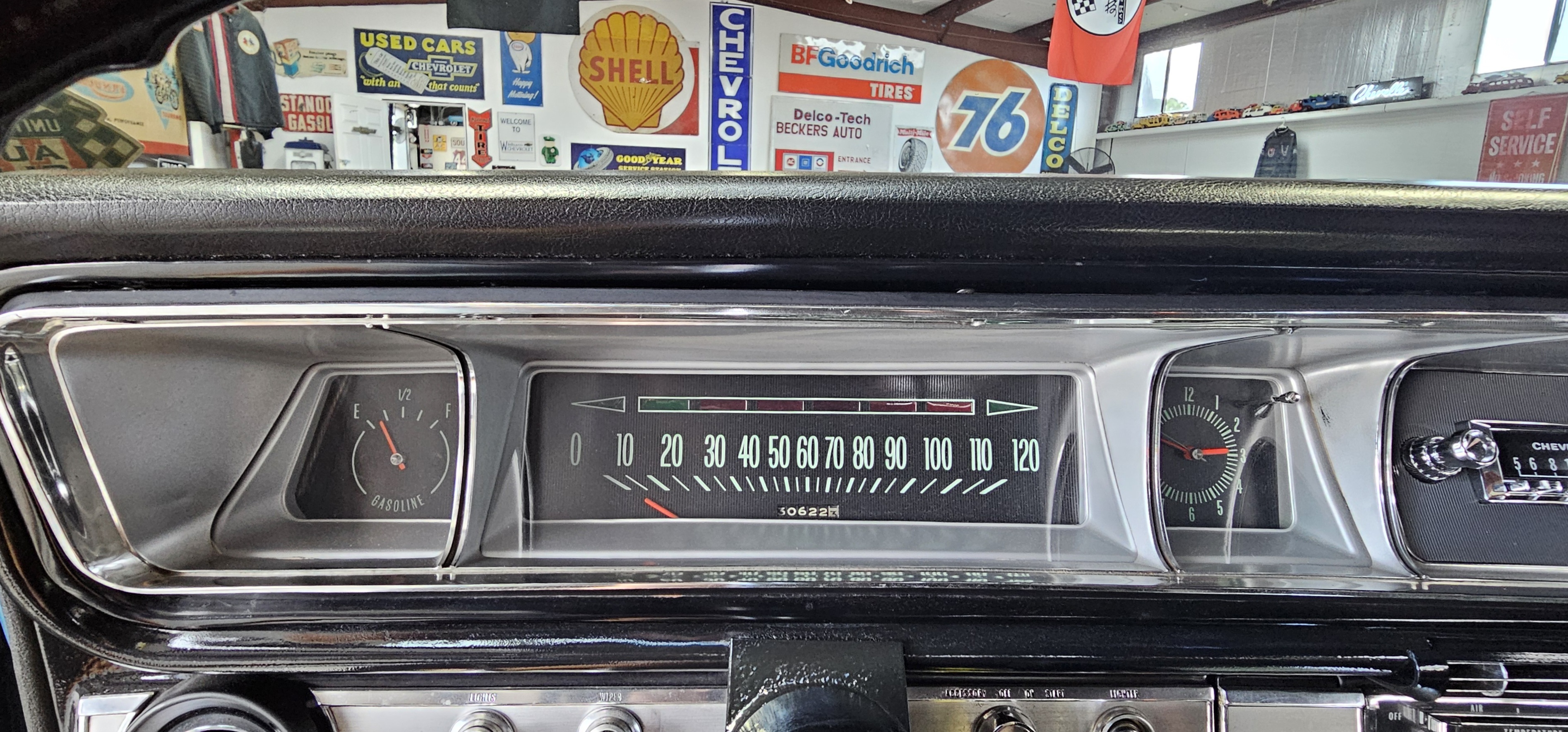 1966 CHEVROLET IMPALE 79
