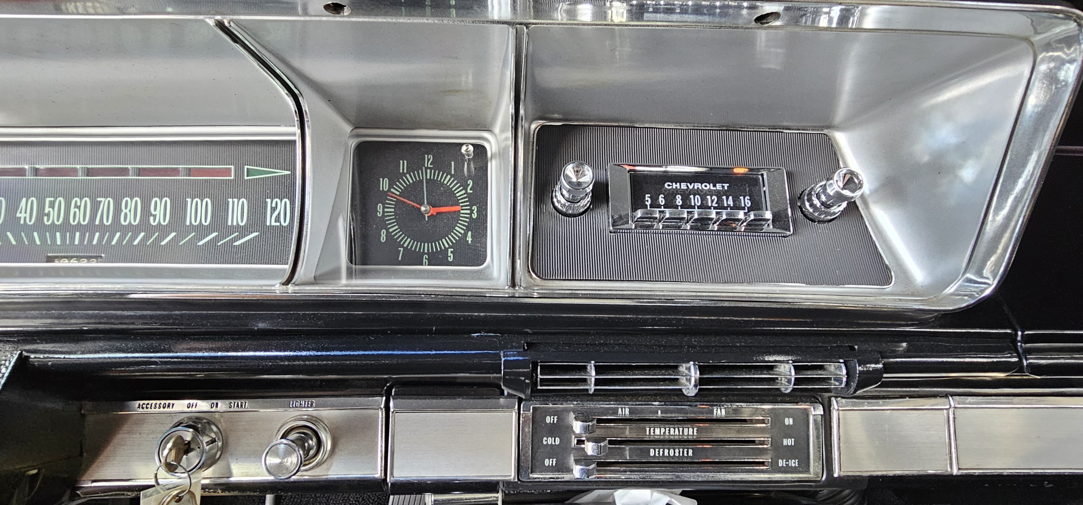 1966 CHEVROLET IMPALE 81