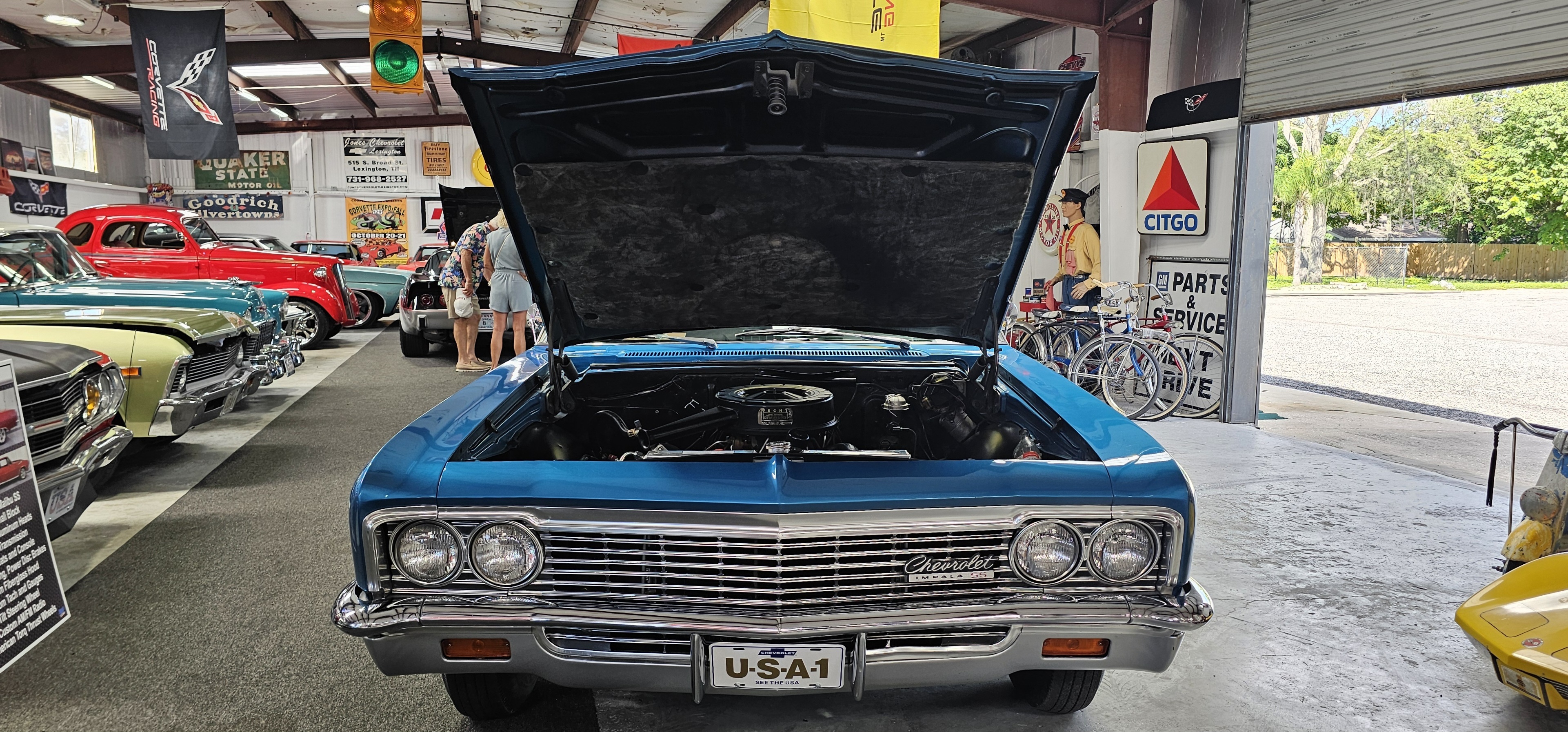 1966 CHEVROLET IMPALE 112