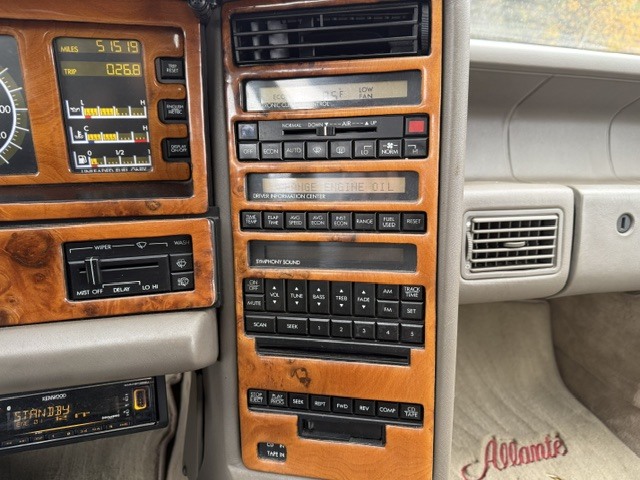 1992 Cadillac Allante 14