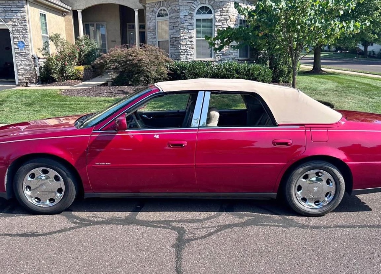 2001 Cadillac deVille 3