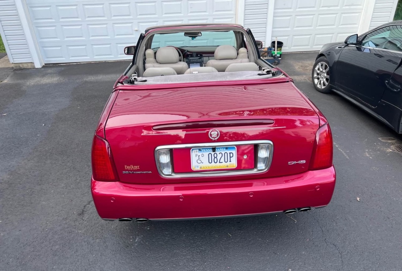 2001 Cadillac deVille 9
