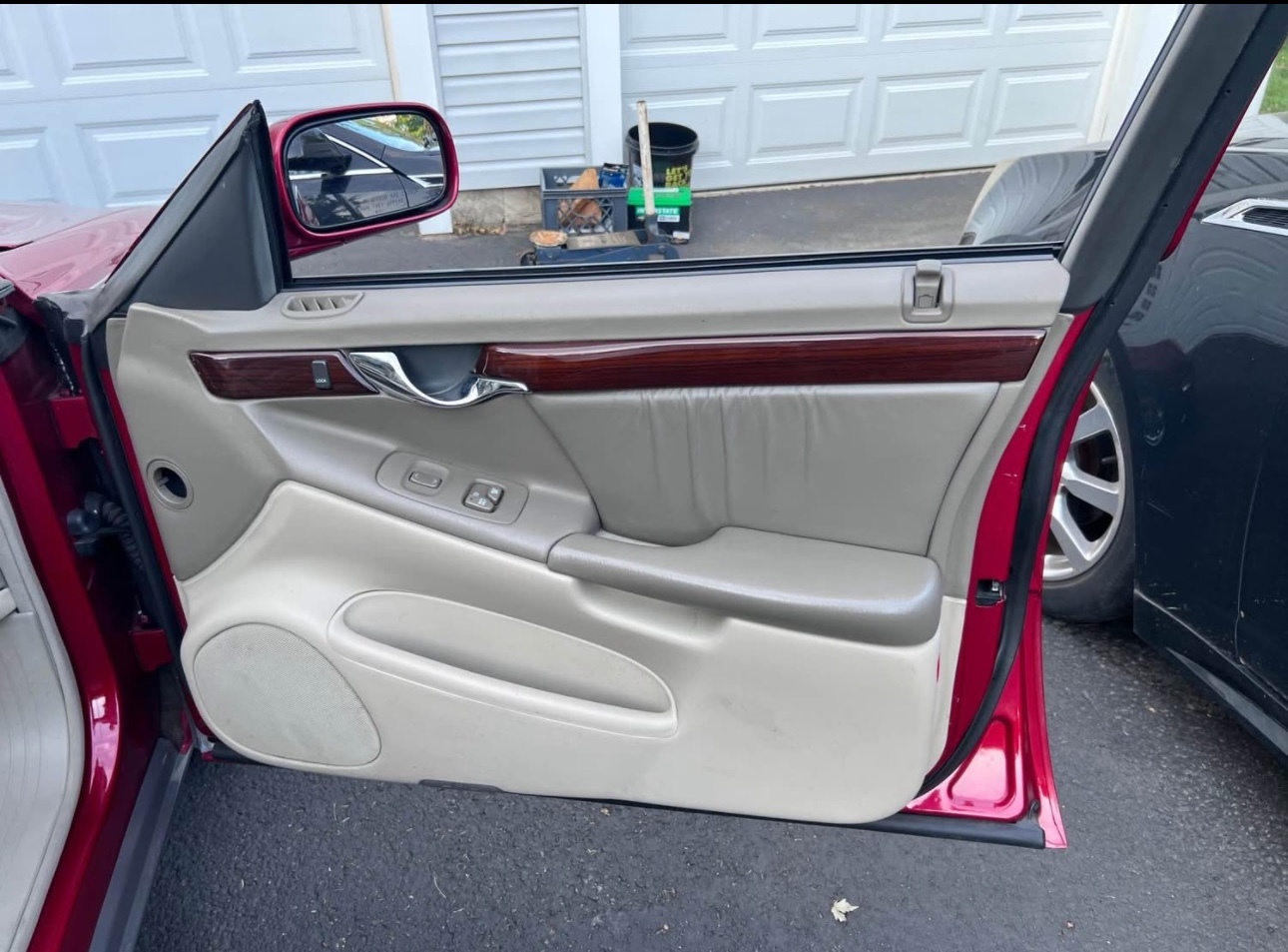 2001 Cadillac deVille 20