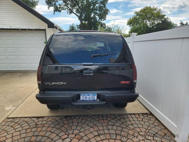 1997 GMC Yukon 3
