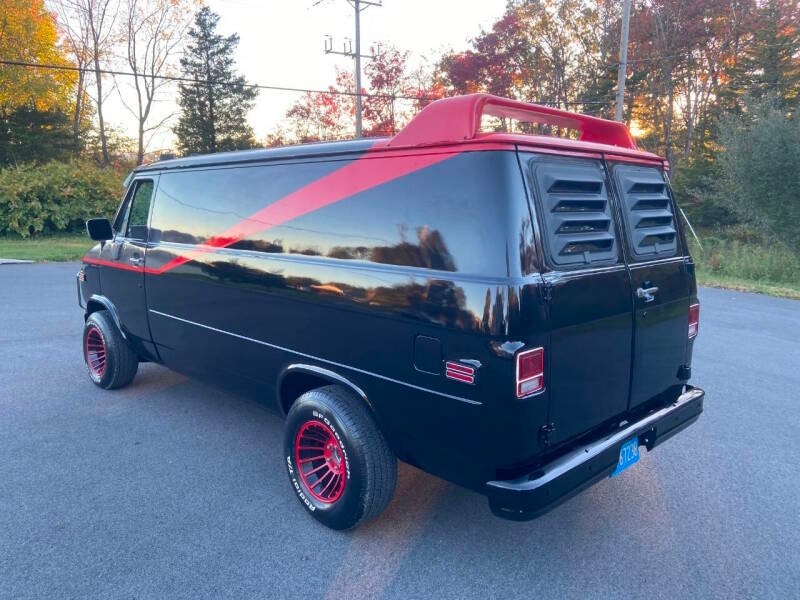 1984 GMC Vandura 13