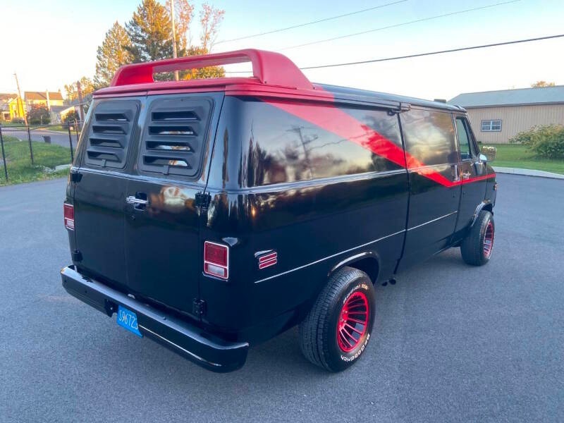 1984 GMC Vandura 18