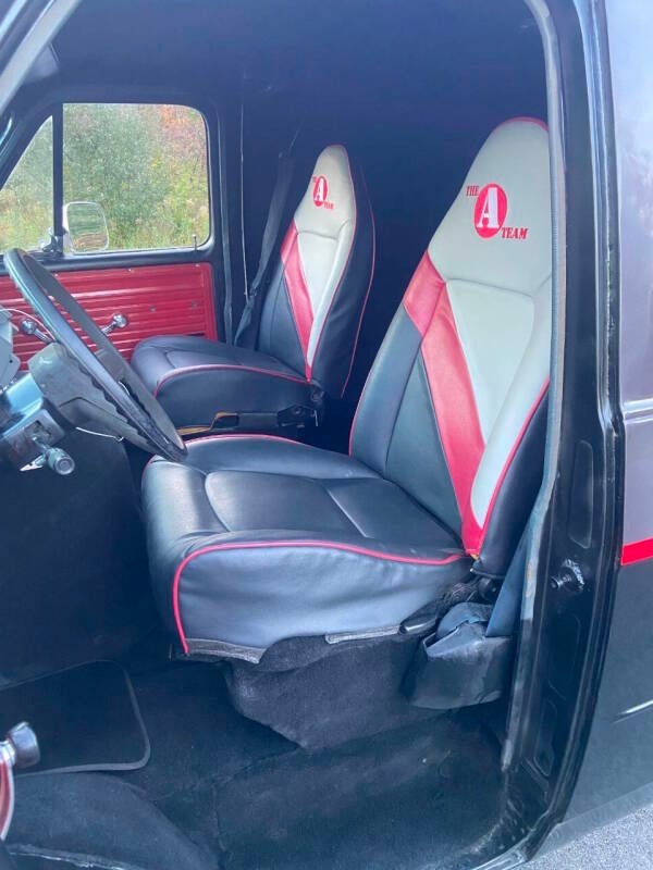 1984 GMC Vandura 50