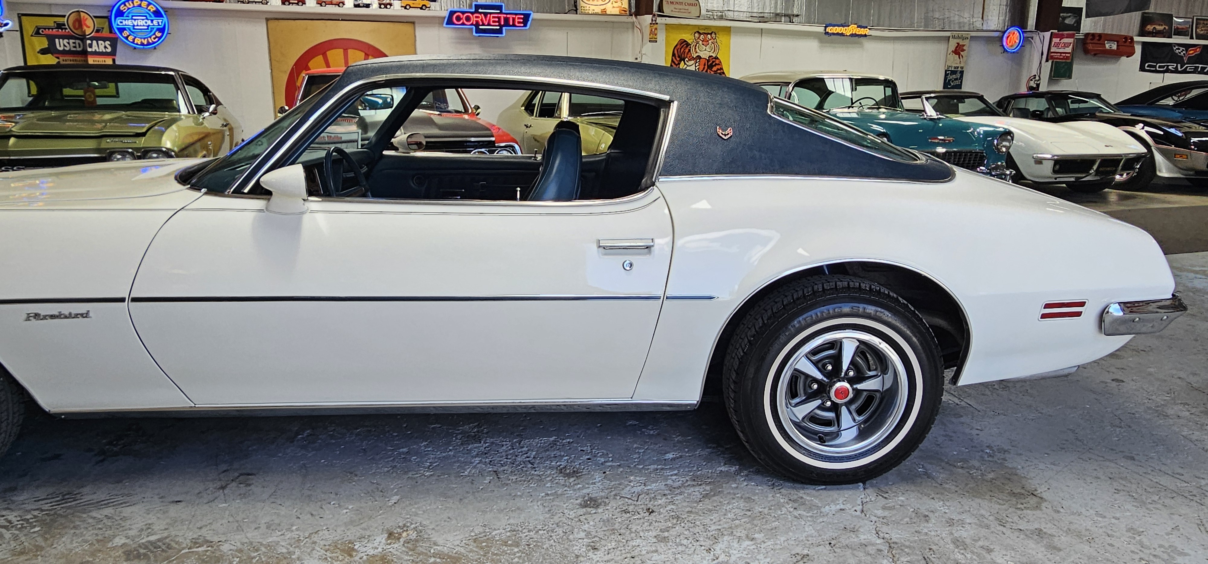 1972 PONTIAC FIREBIRD 30
