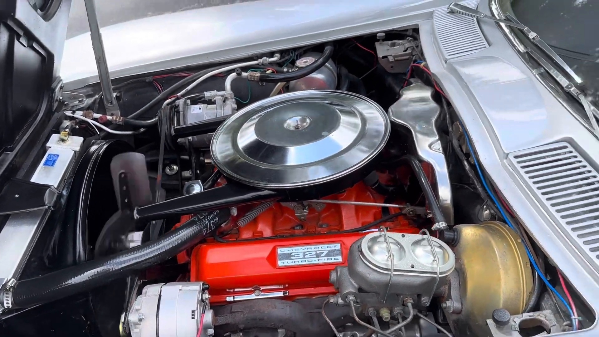 1964 Chevrolet Corvette 3