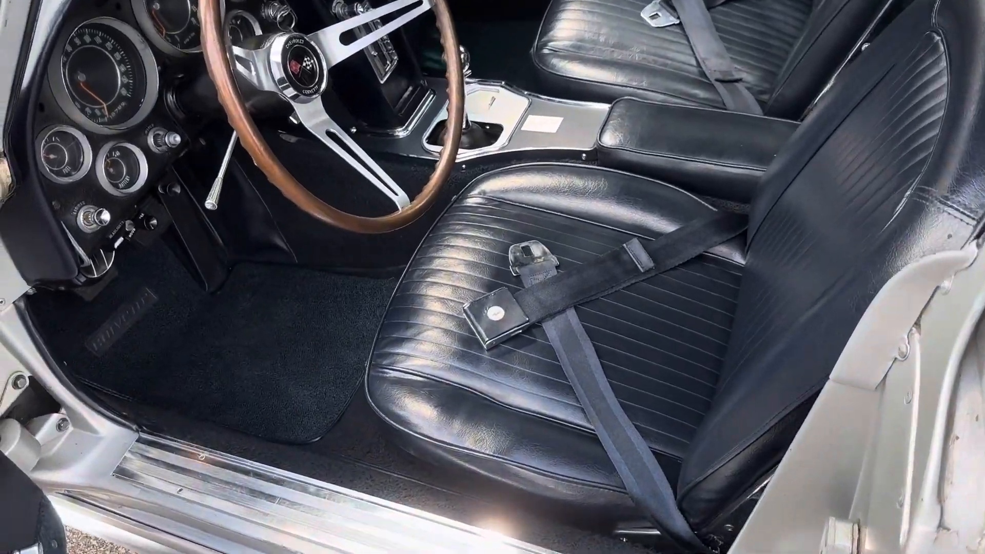 1964 Chevrolet Corvette 5