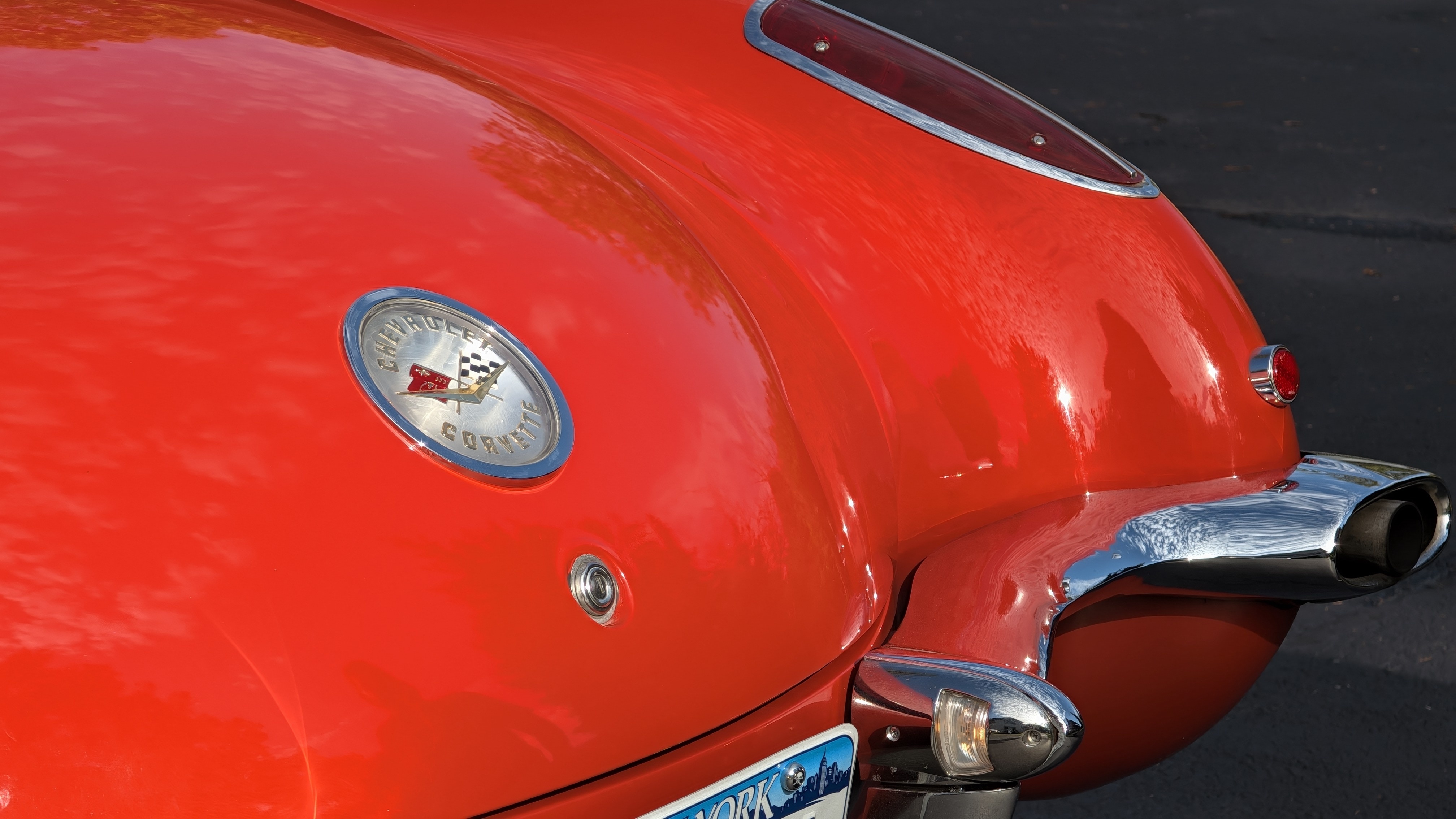 1960 Chevrolet Corvette 19