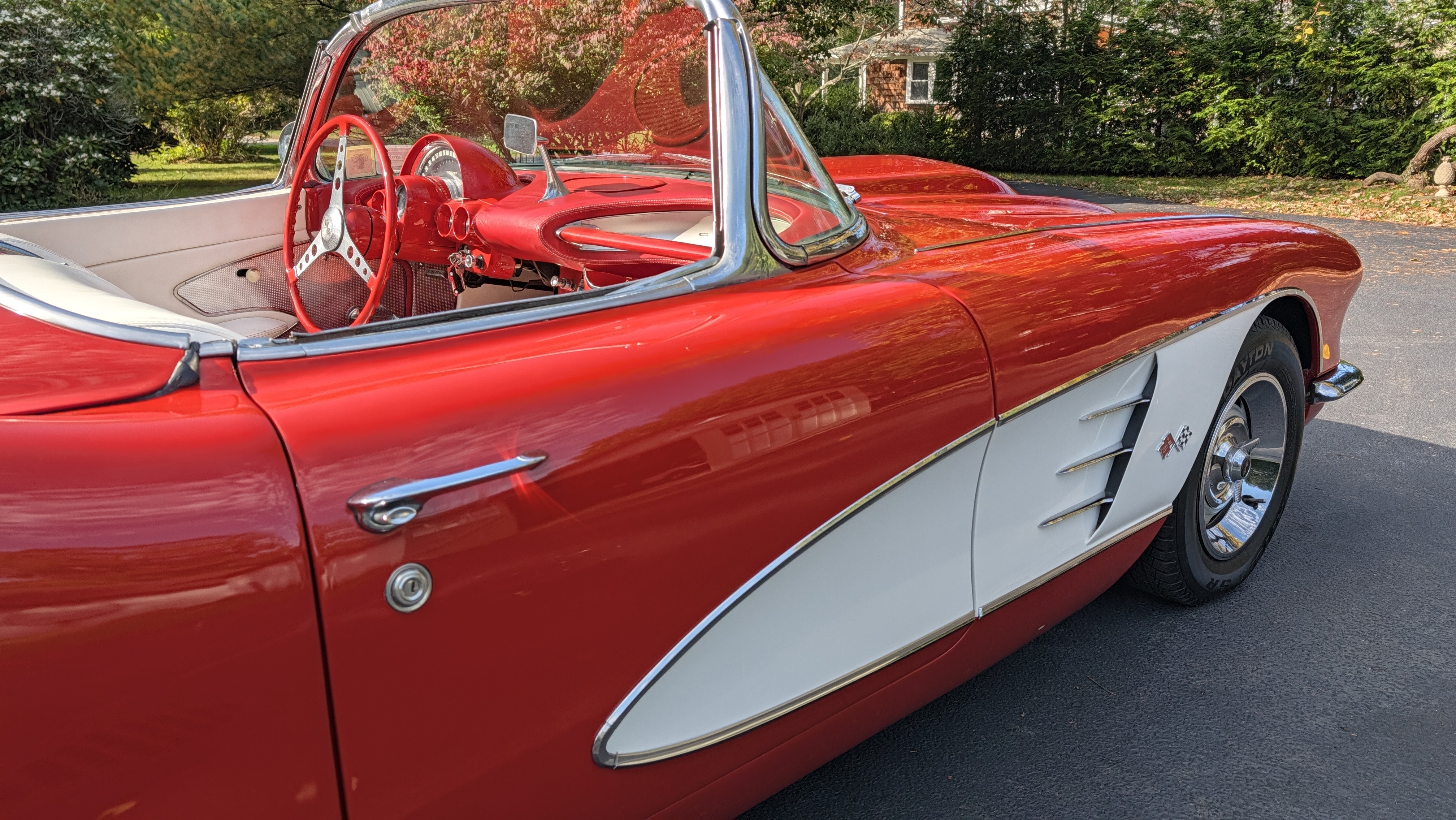 1960 Chevrolet Corvette 23