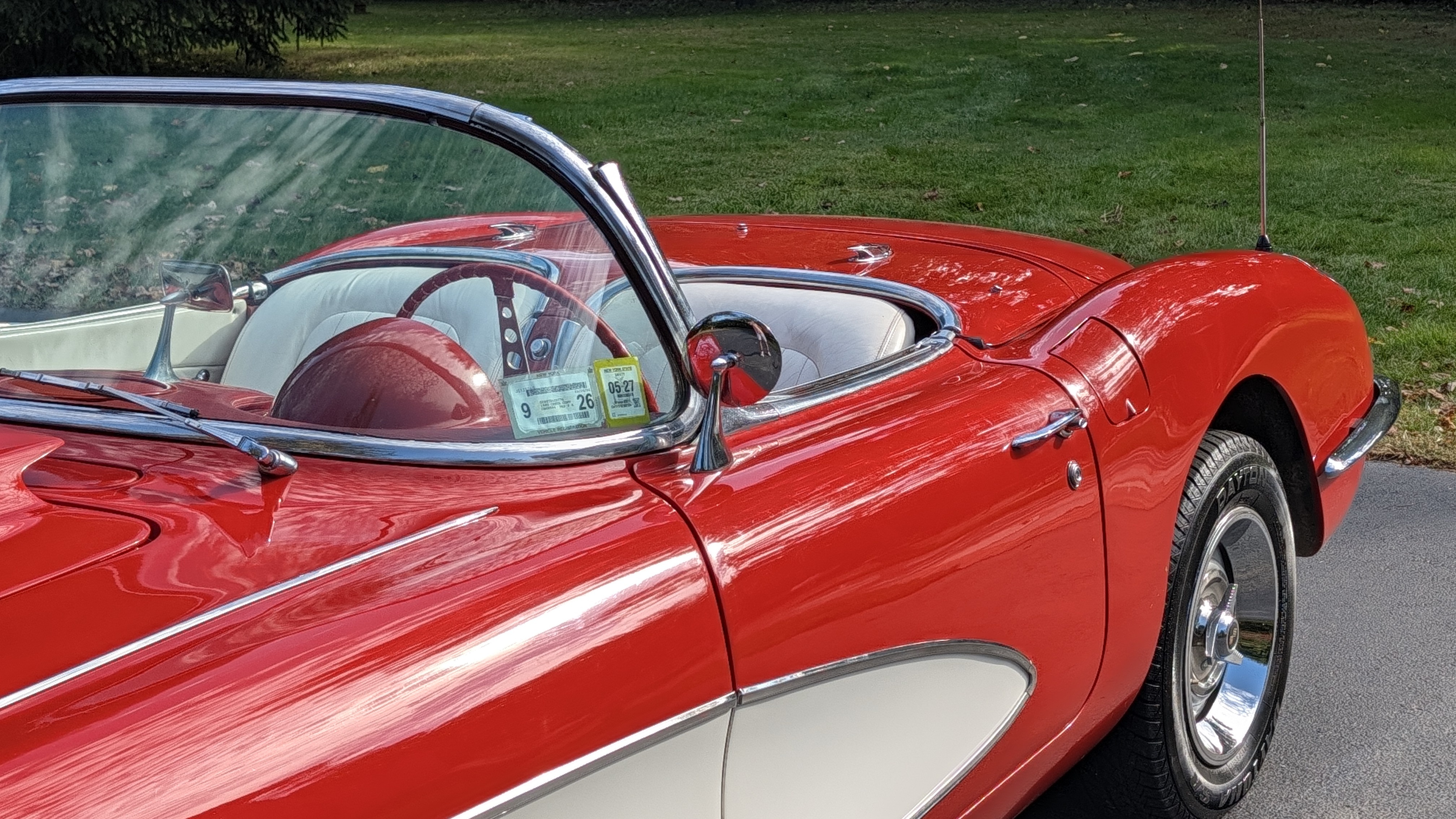 1960 Chevrolet Corvette 37