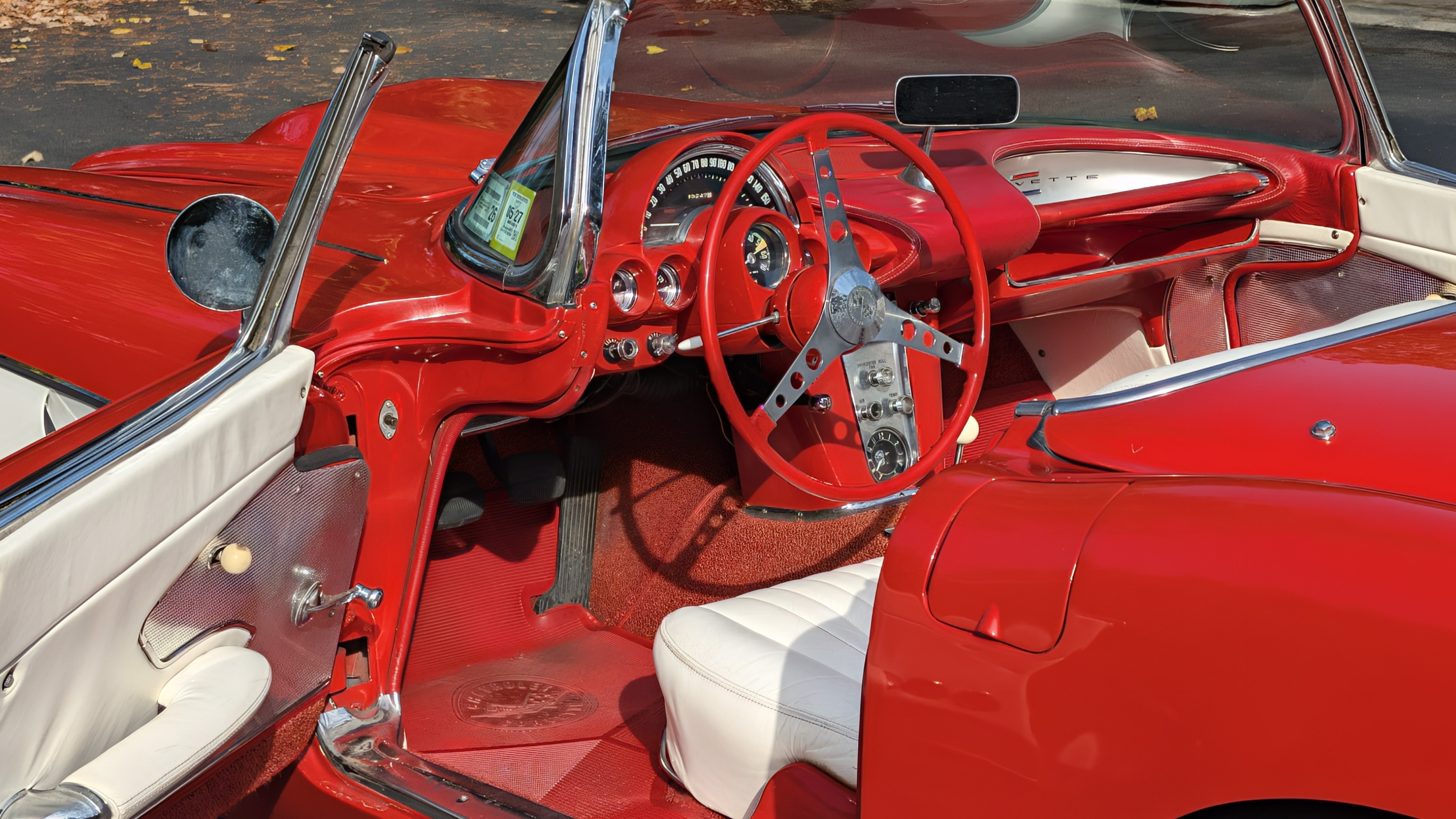 1960 Chevrolet Corvette 47