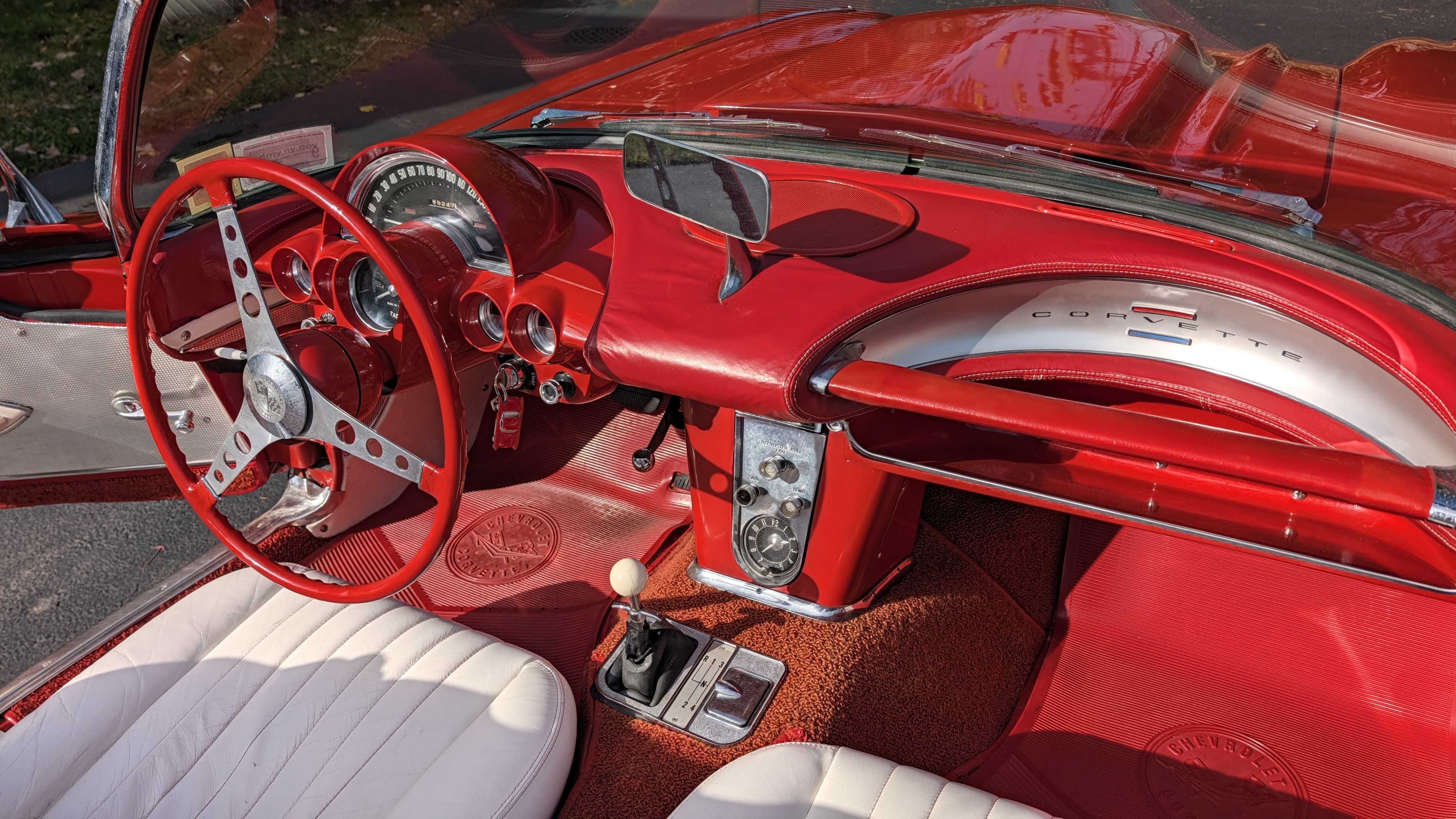 1960 Chevrolet Corvette 69
