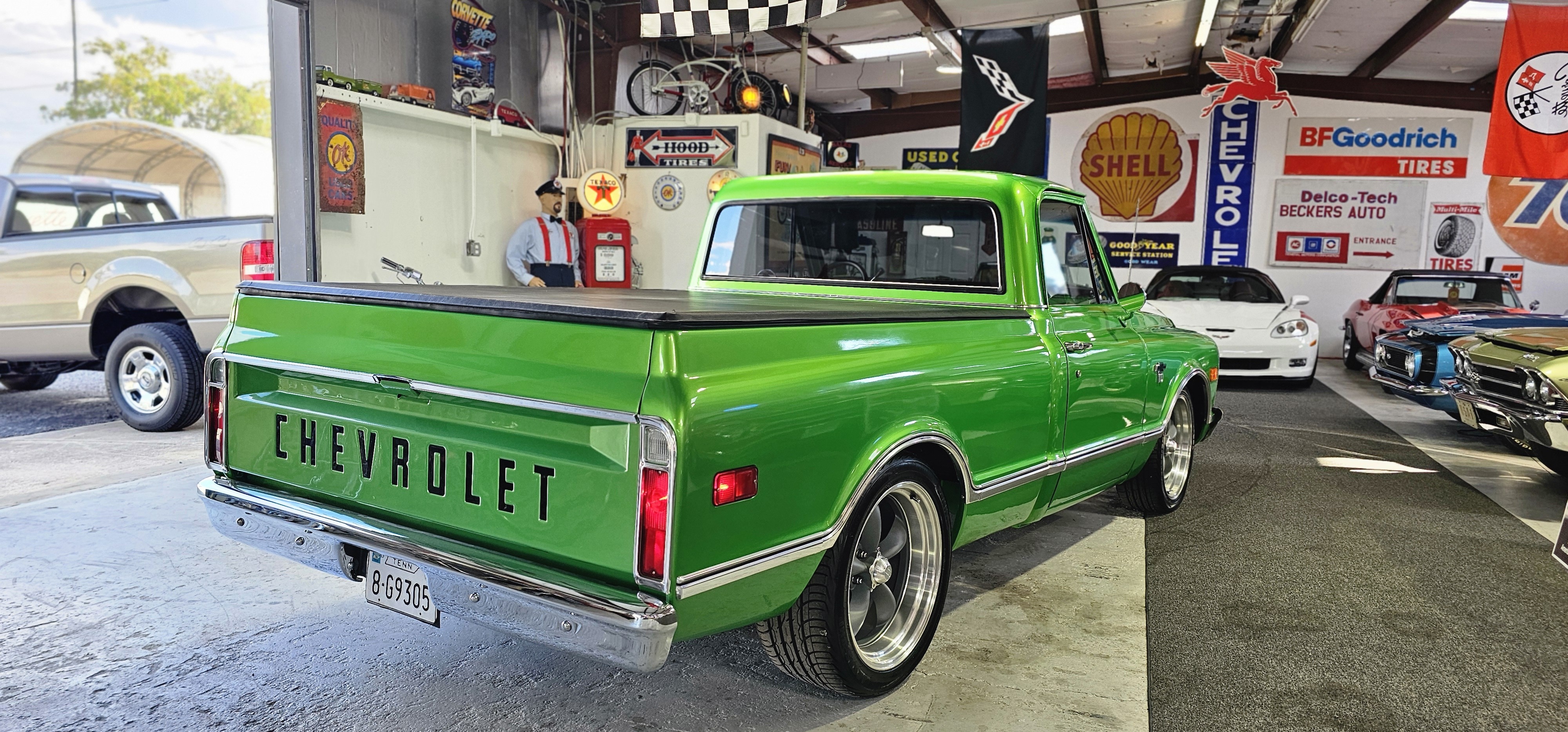 1968 CHEVROLET C-10 TRUCK 3