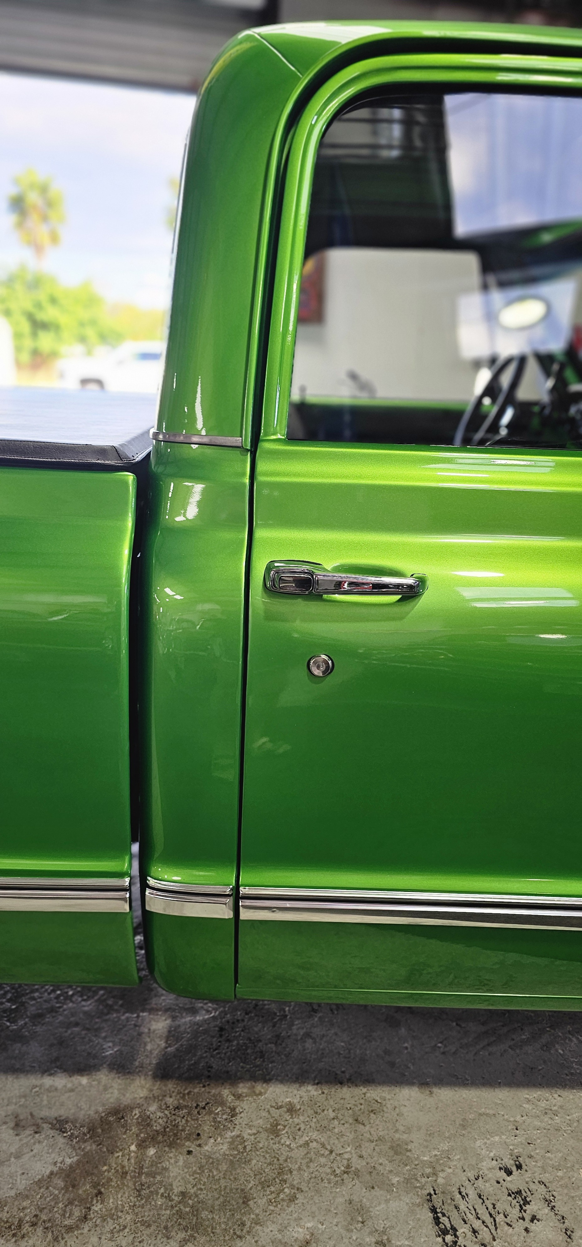 1968 CHEVROLET C-10 TRUCK 23