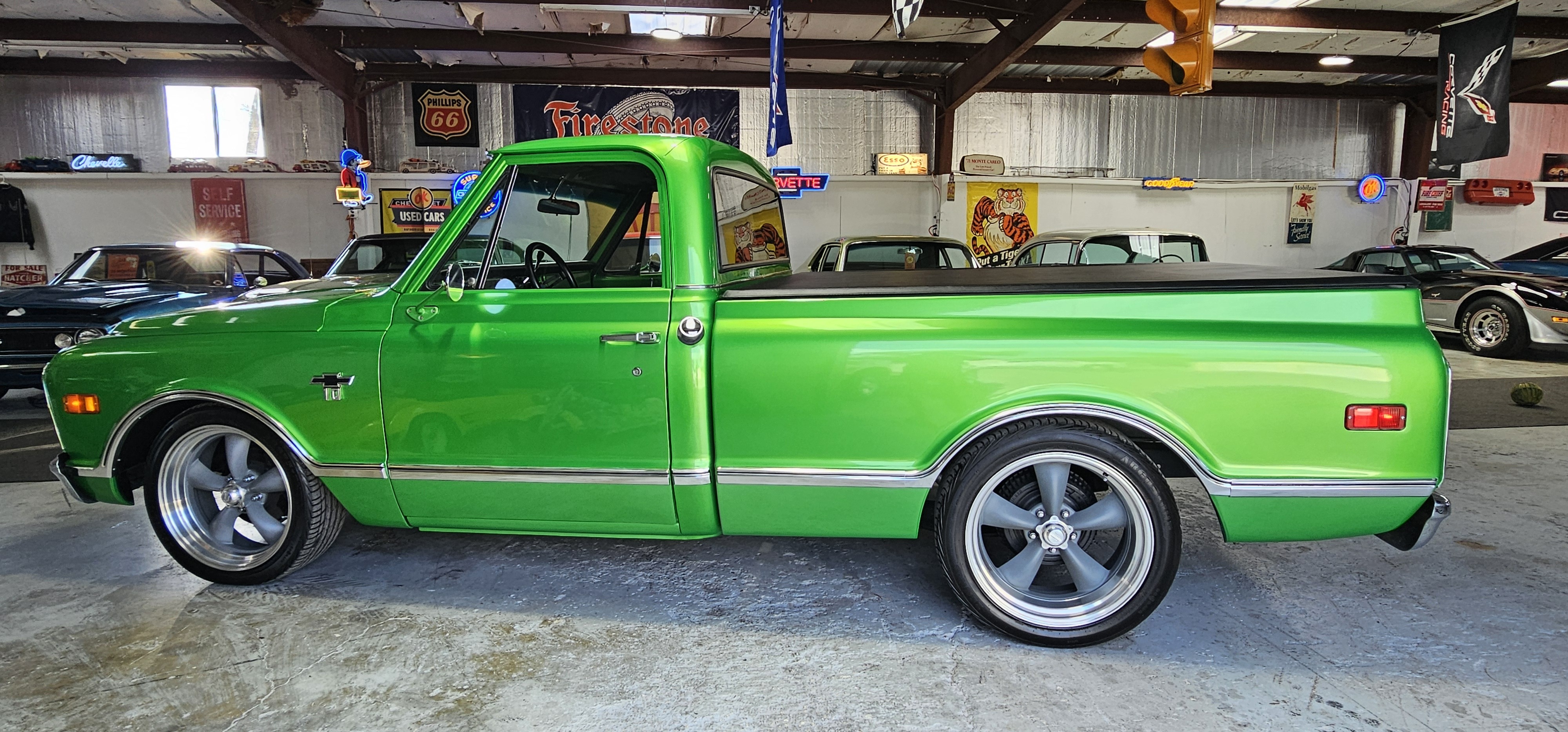 1968 CHEVROLET C-10 TRUCK 28