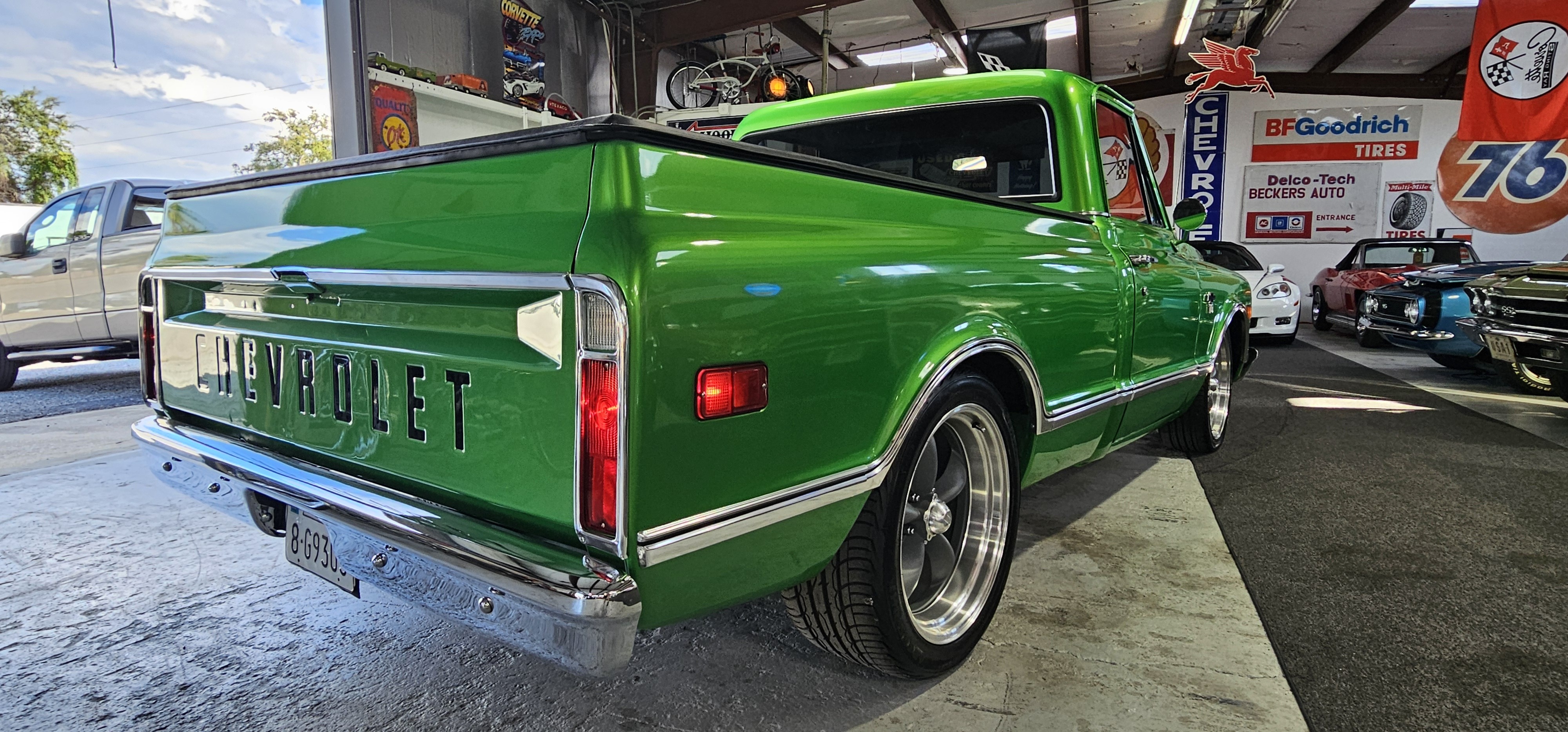 1968 CHEVROLET C-10 TRUCK 31