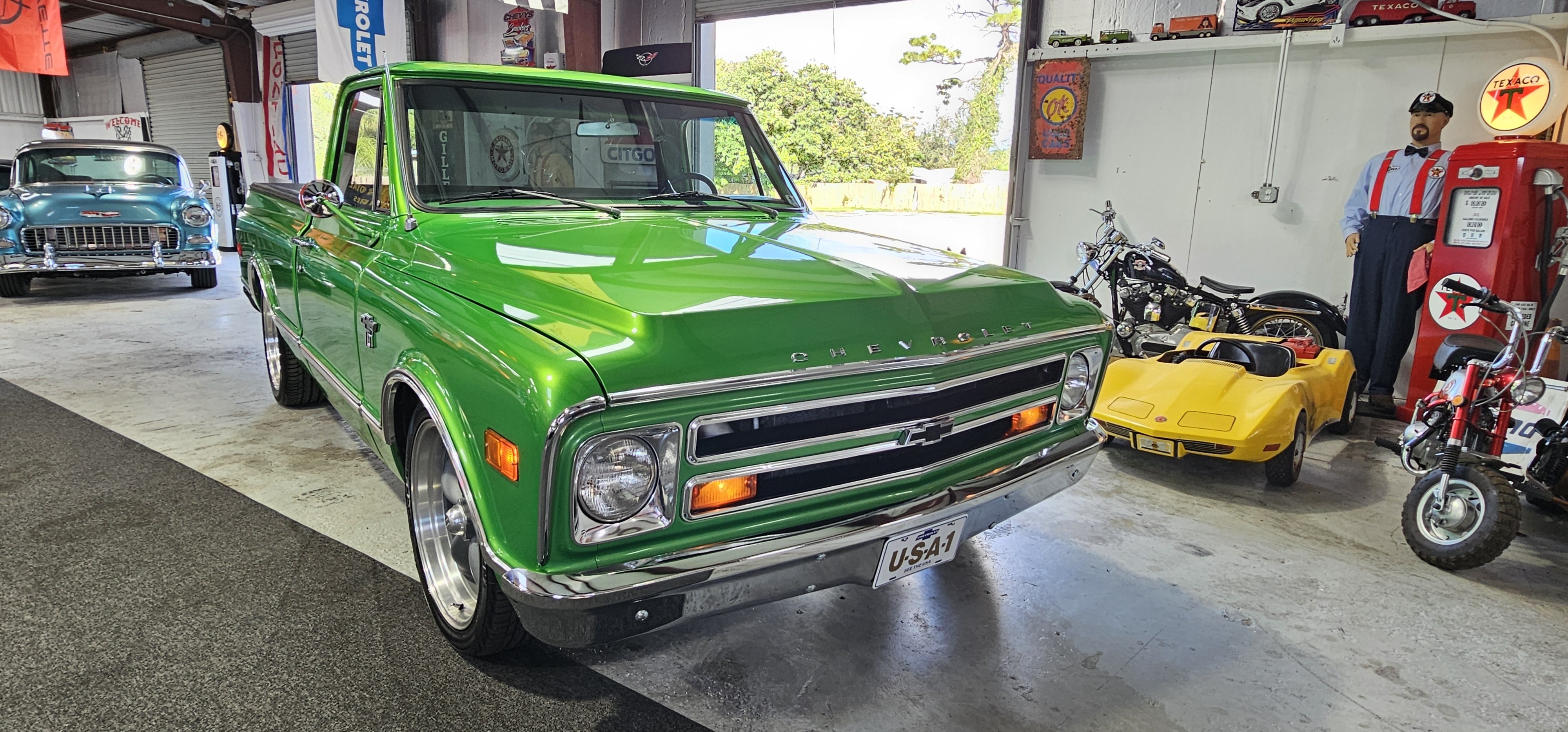 1968 CHEVROLET C-10 TRUCK 33