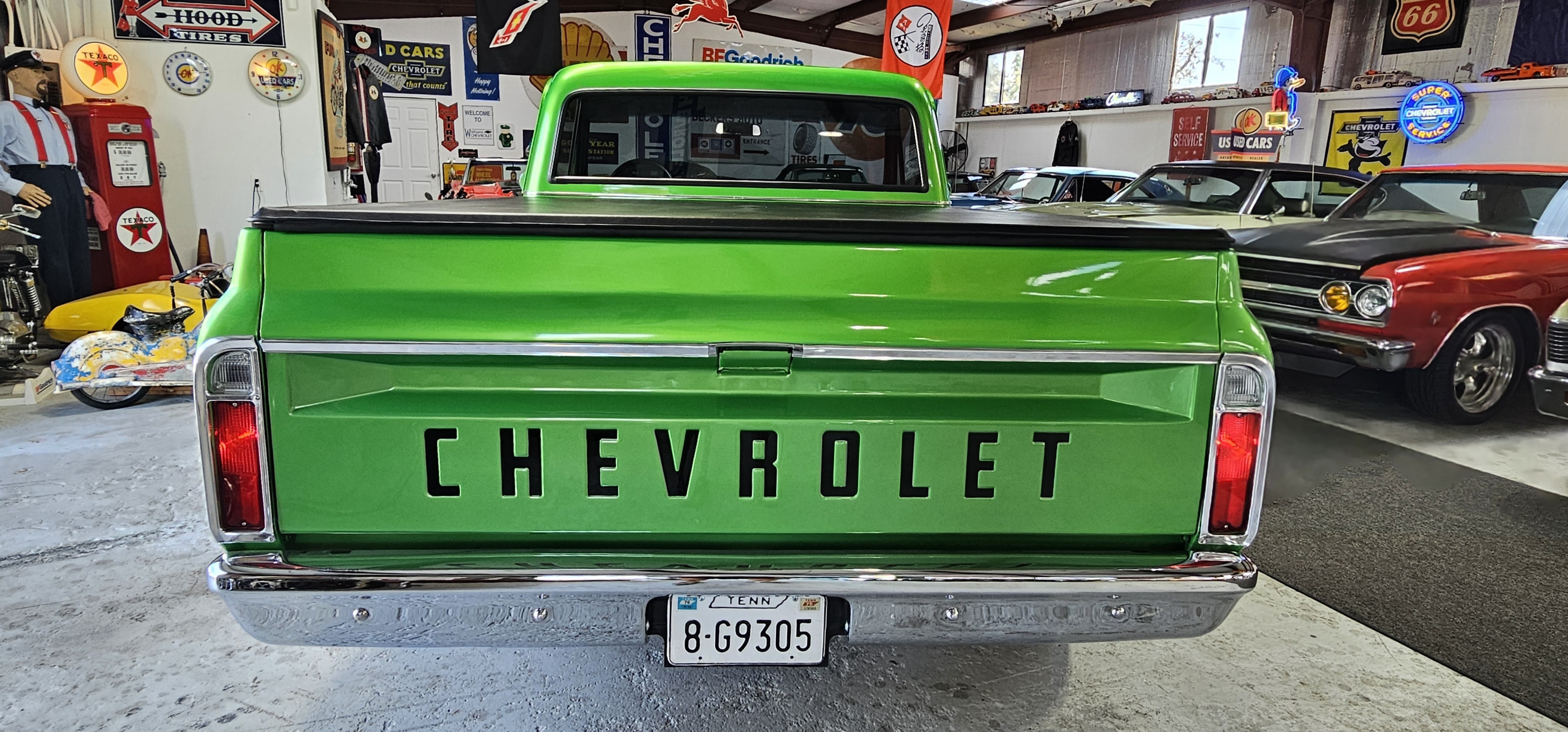 1968 CHEVROLET C-10 TRUCK 36