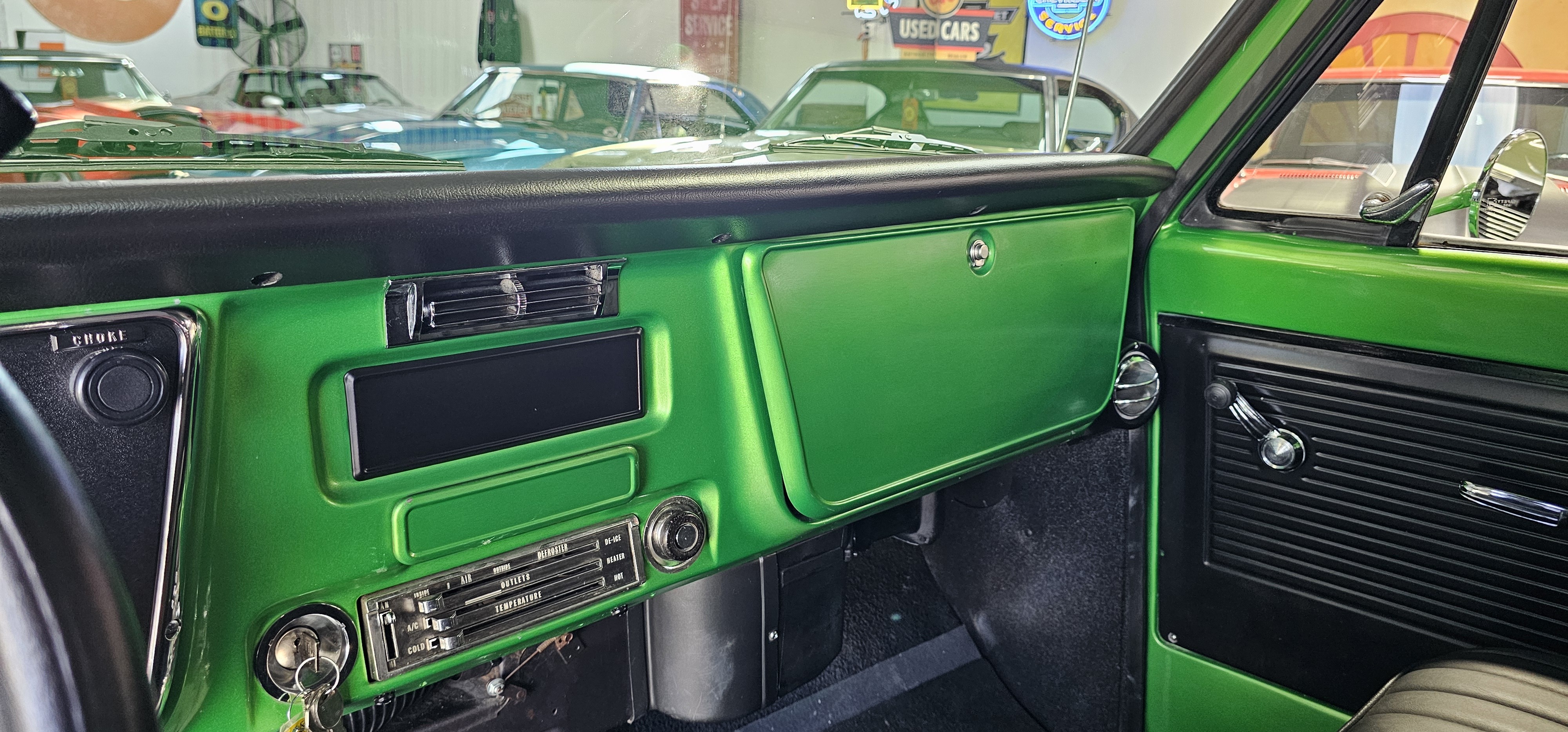 1968 CHEVROLET C-10 TRUCK 59
