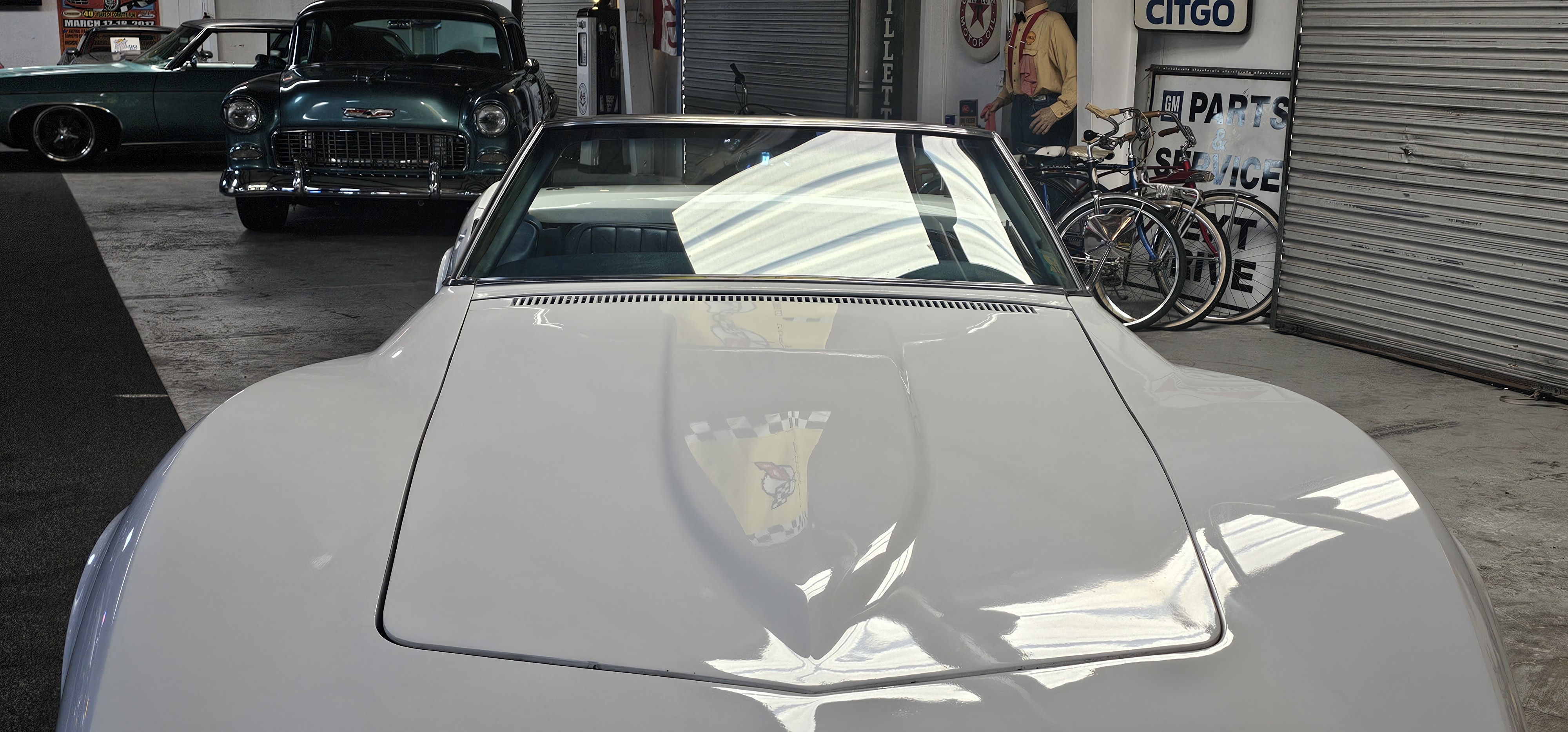 1968 CHEVROLET CORVETTE STINGRAY 13