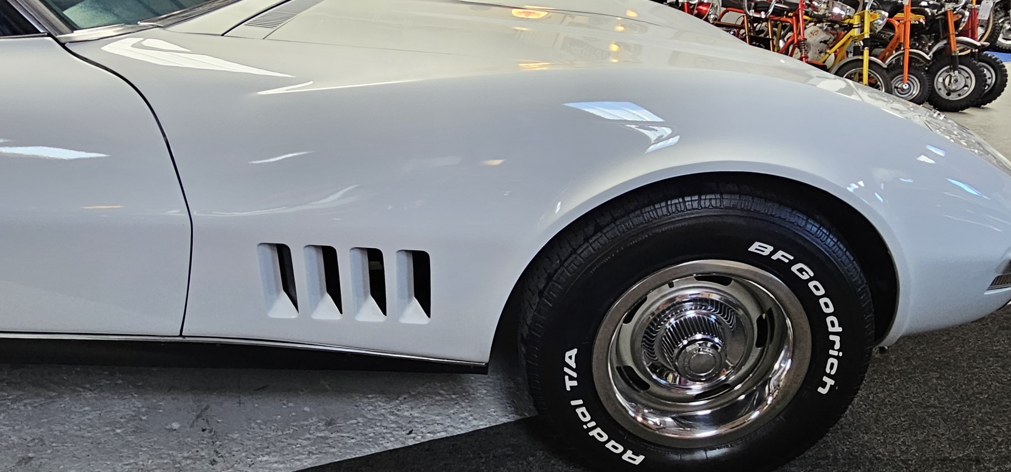 1968 CHEVROLET CORVETTE STINGRAY 29