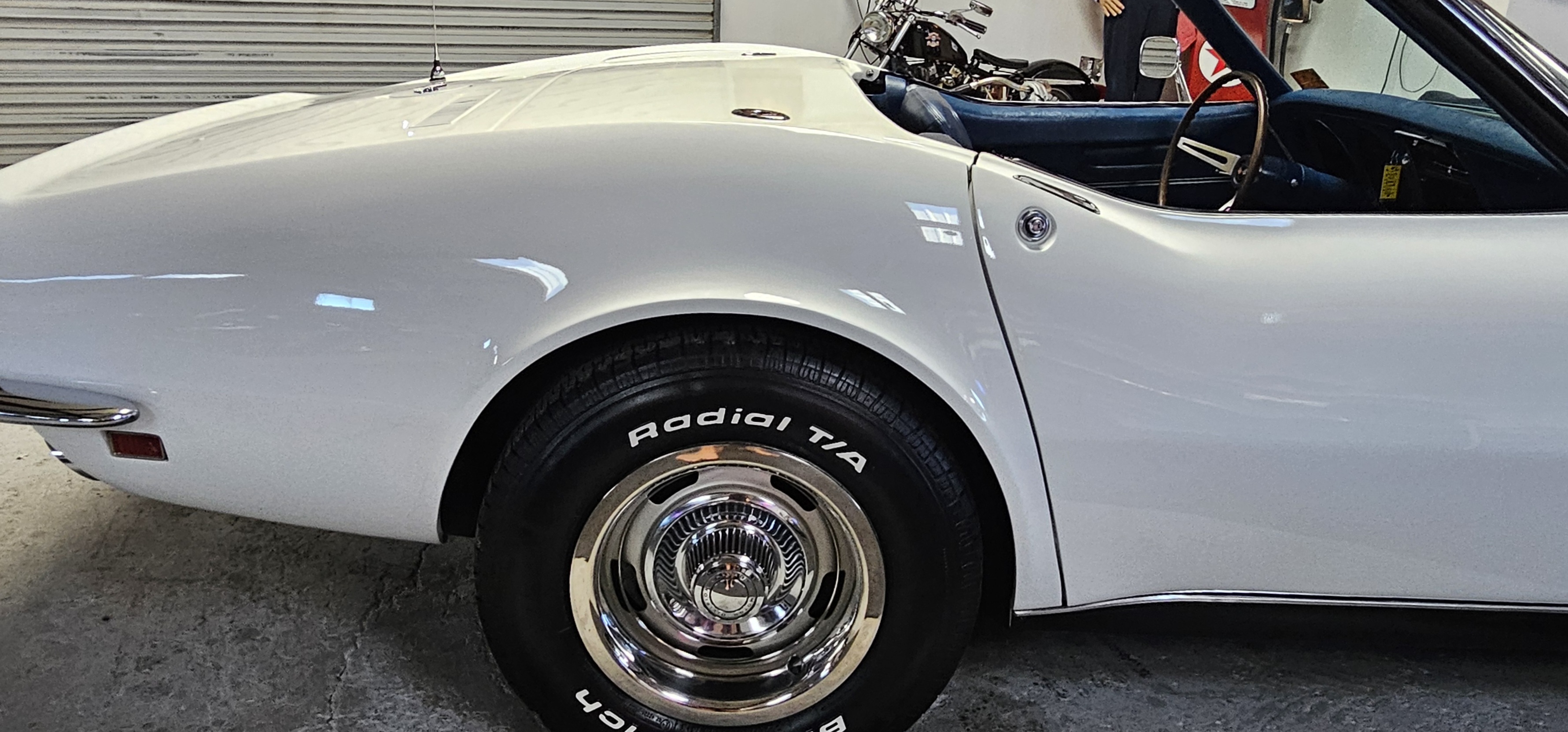 1968 CHEVROLET CORVETTE STINGRAY 31