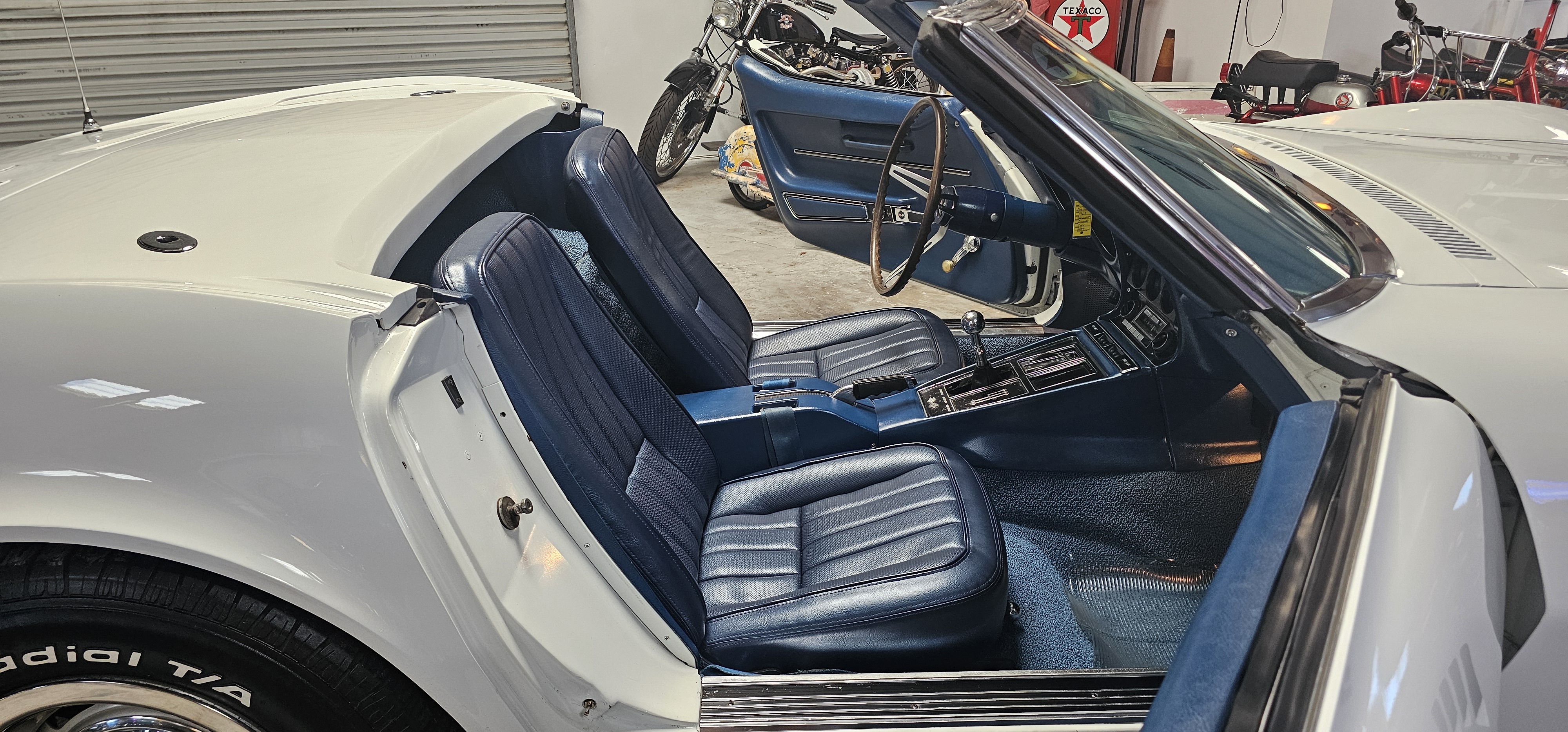1968 CHEVROLET CORVETTE STINGRAY 50