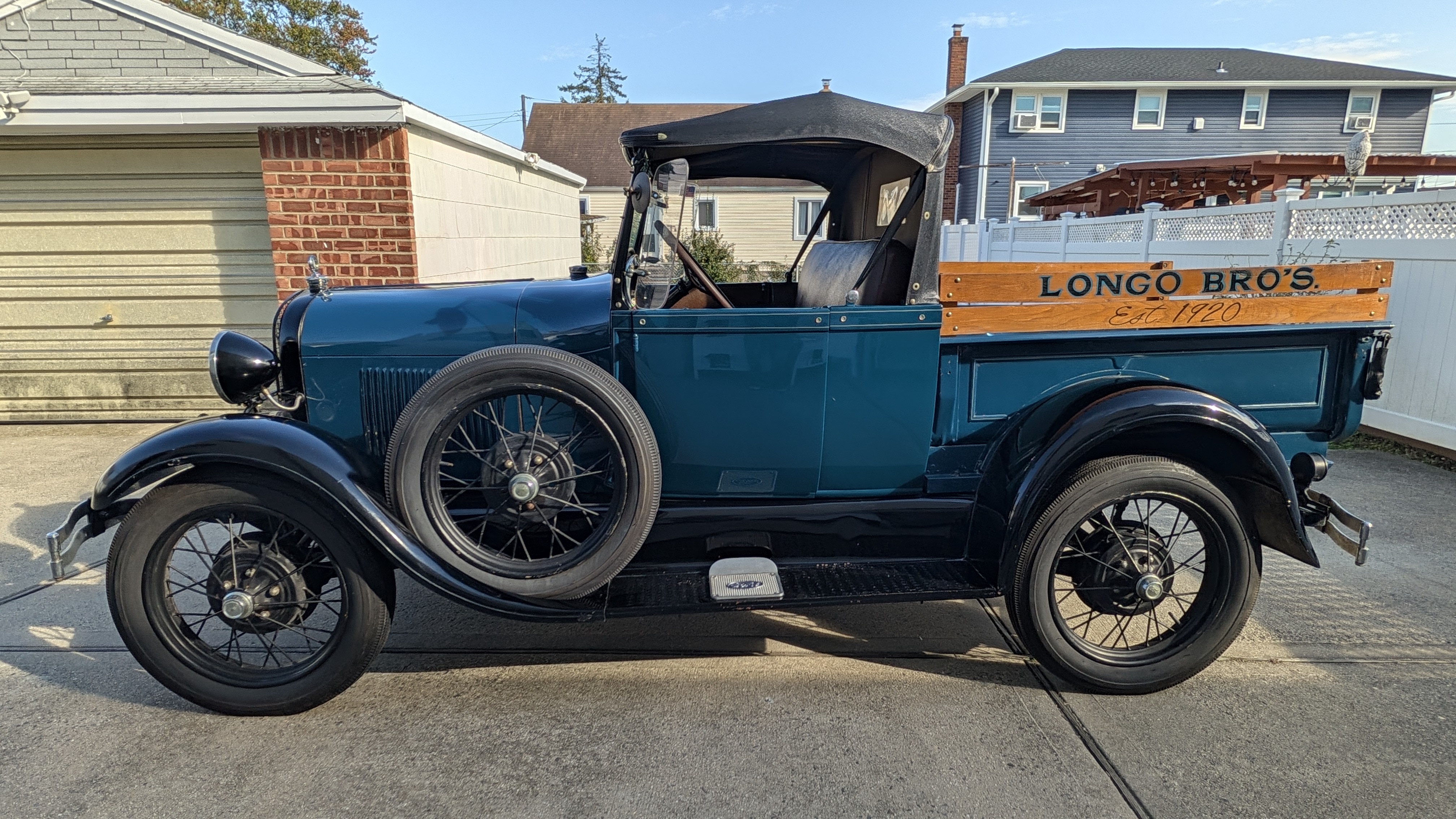 1928 Ford Model A 7