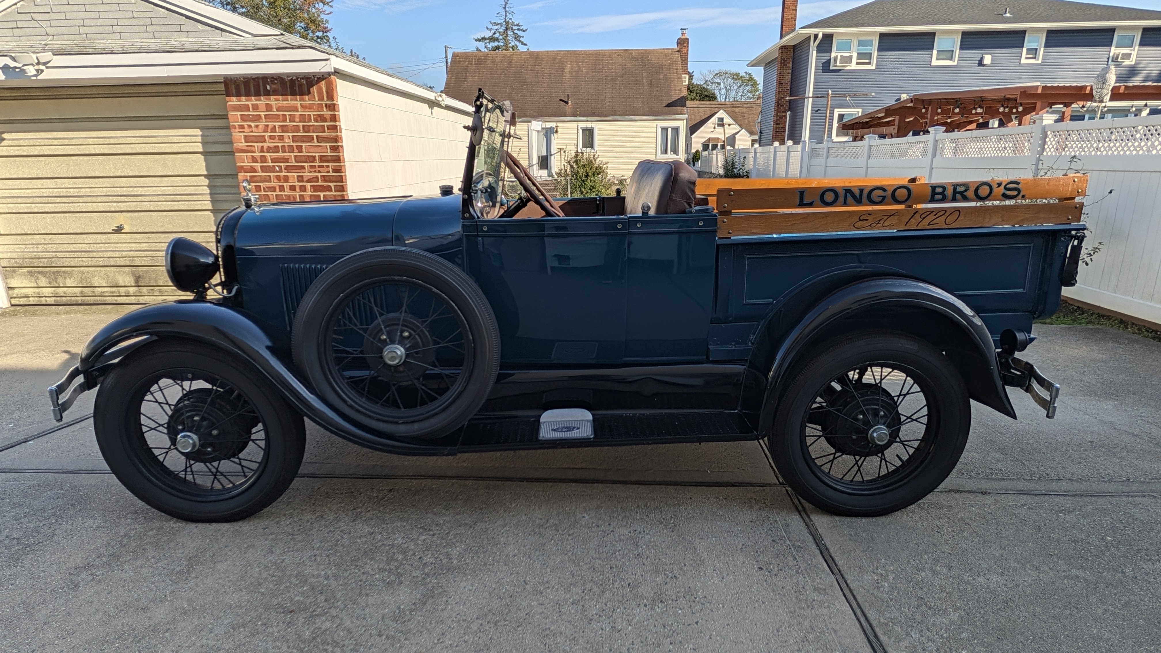 1928 Ford Model A 6