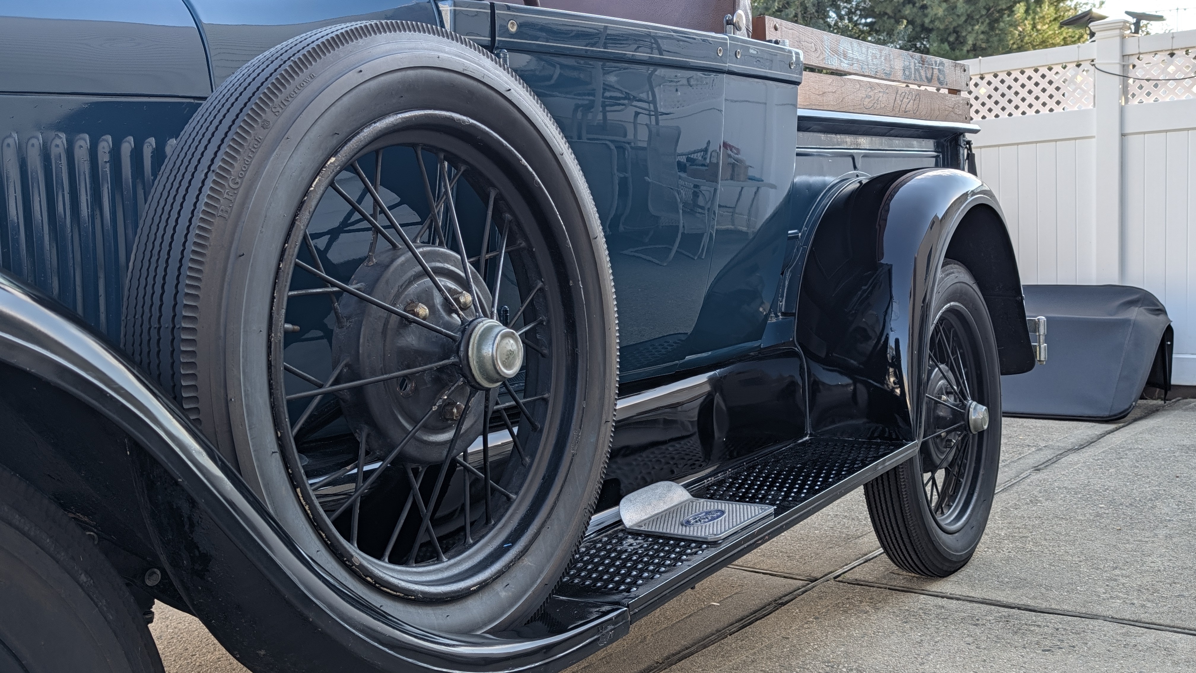 1928 Ford Model A 45
