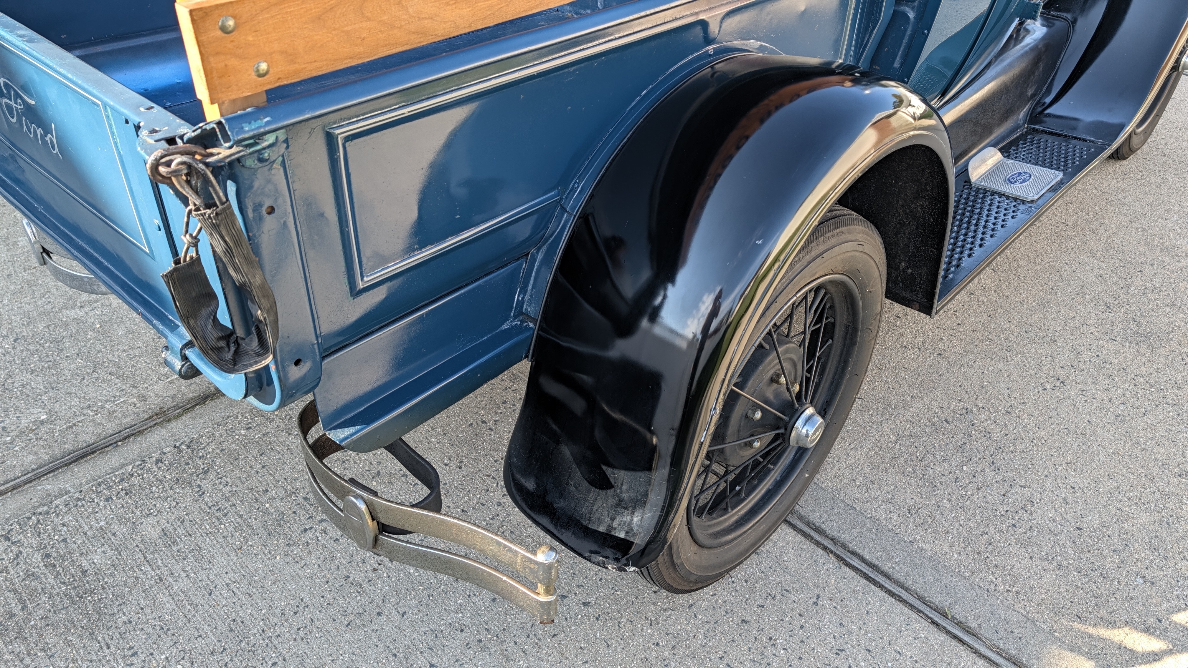 1928 Ford Model A 57