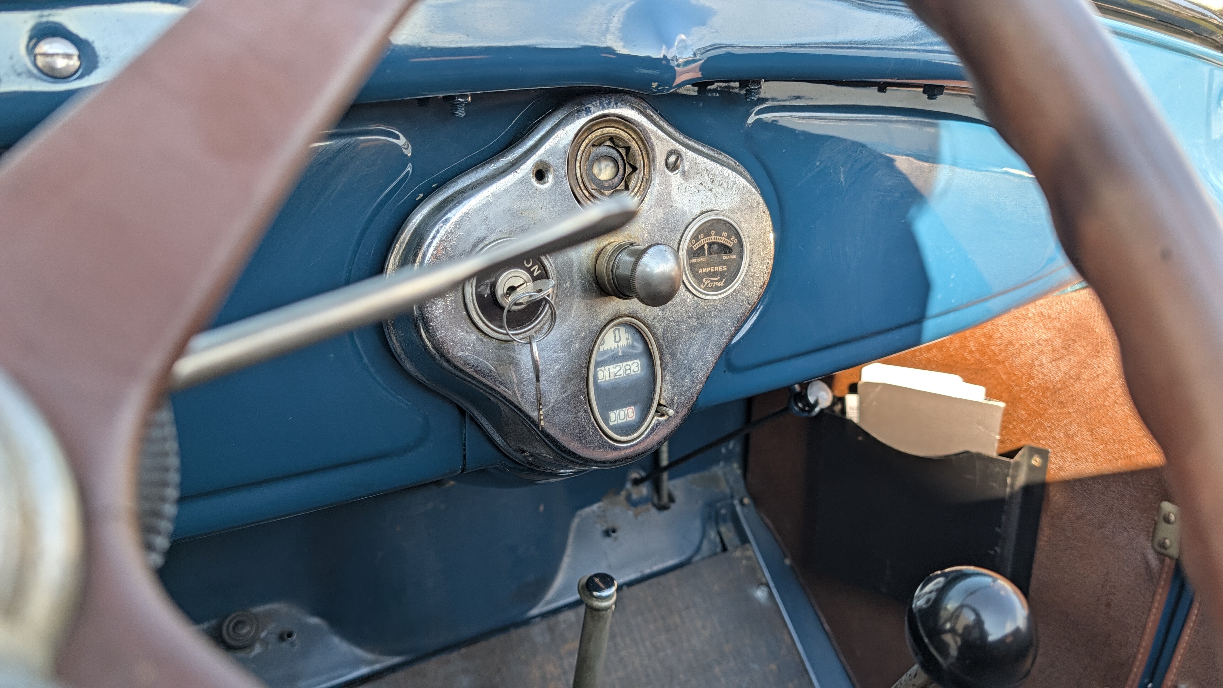 1928 Ford Model A 81