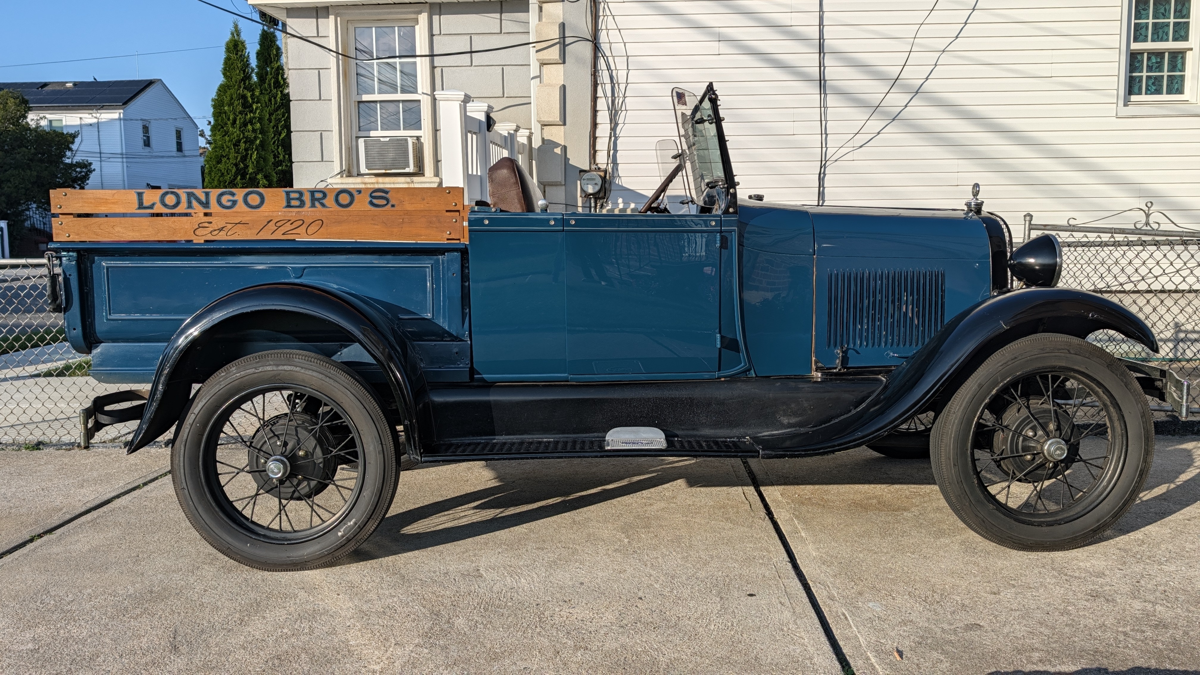 1928 Ford Model A 2