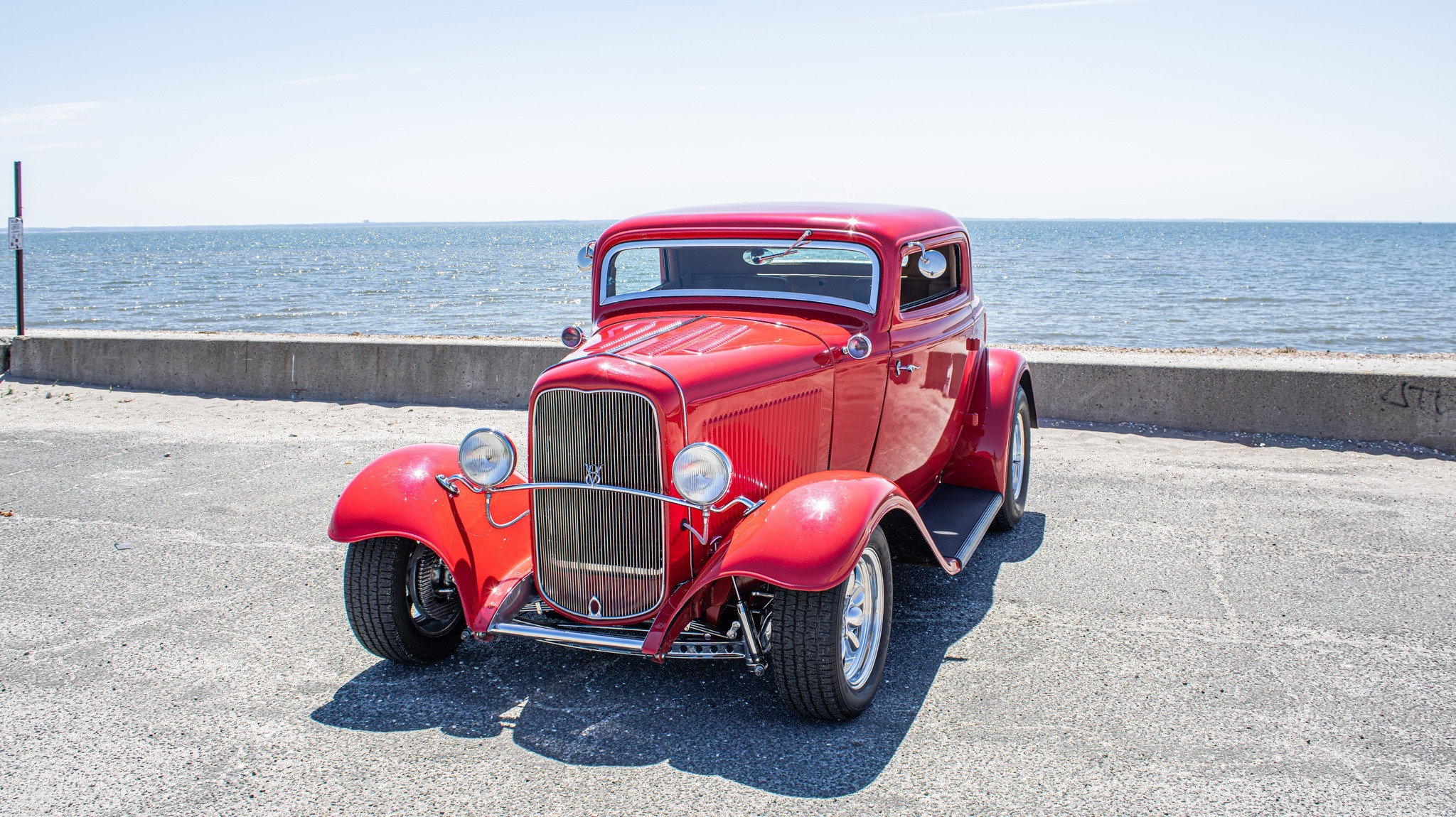 1932 Ford 3 Window 12