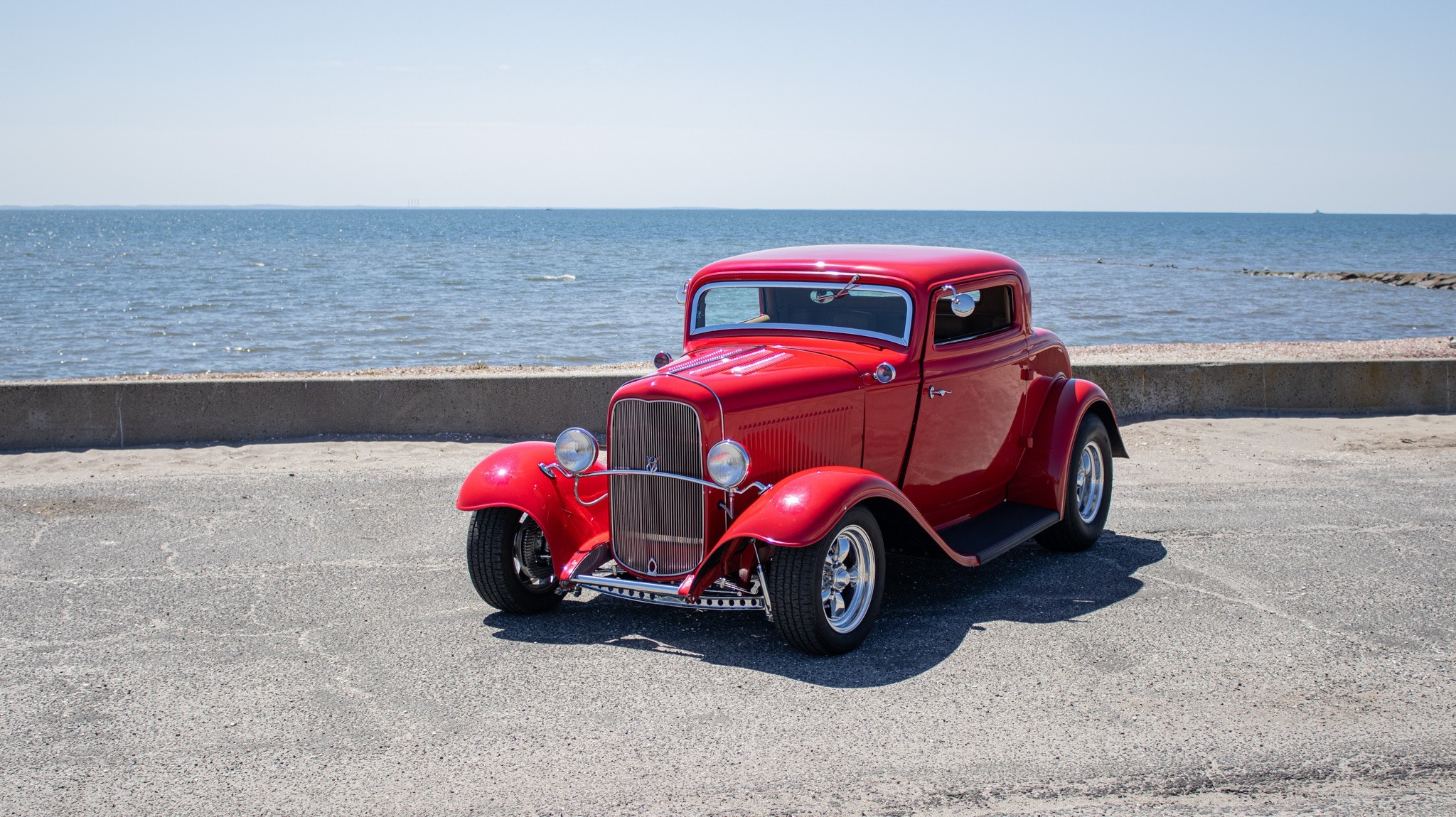 1932 Ford 3 Window 13