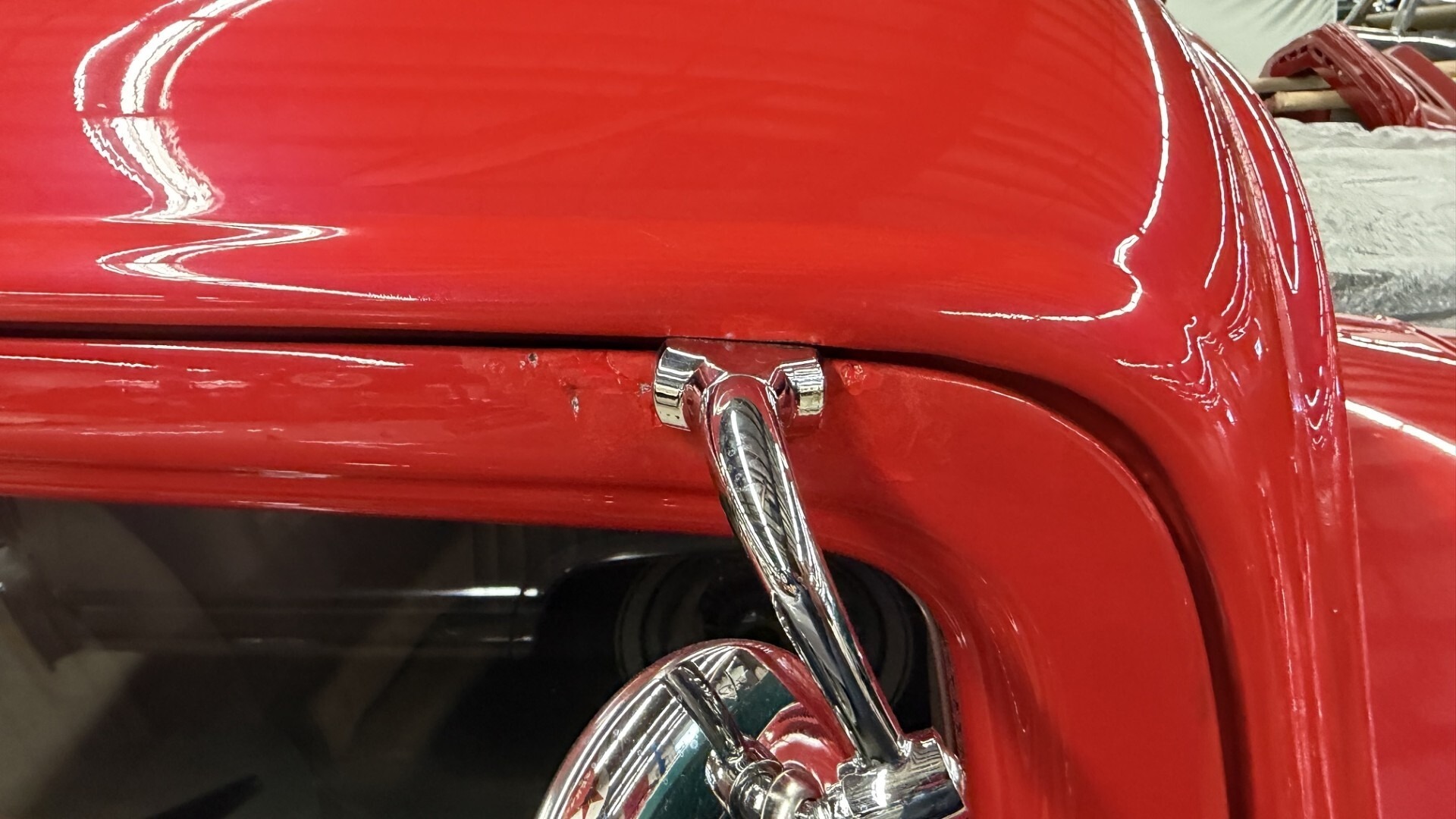 1932 Ford 3 Window 145