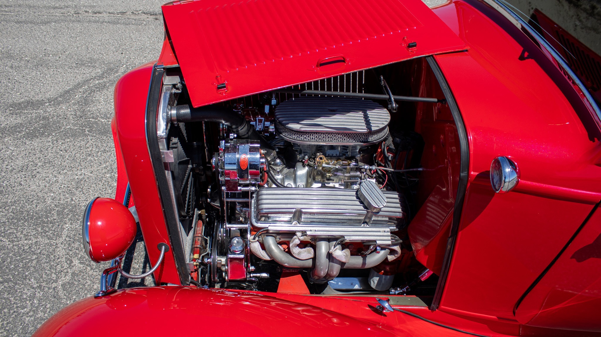 1932 Ford 3 Window 22