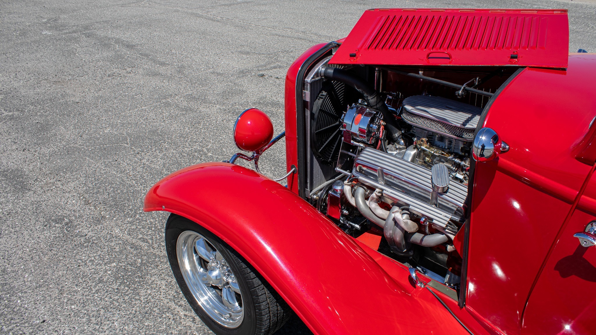 1932 Ford 3 Window 32