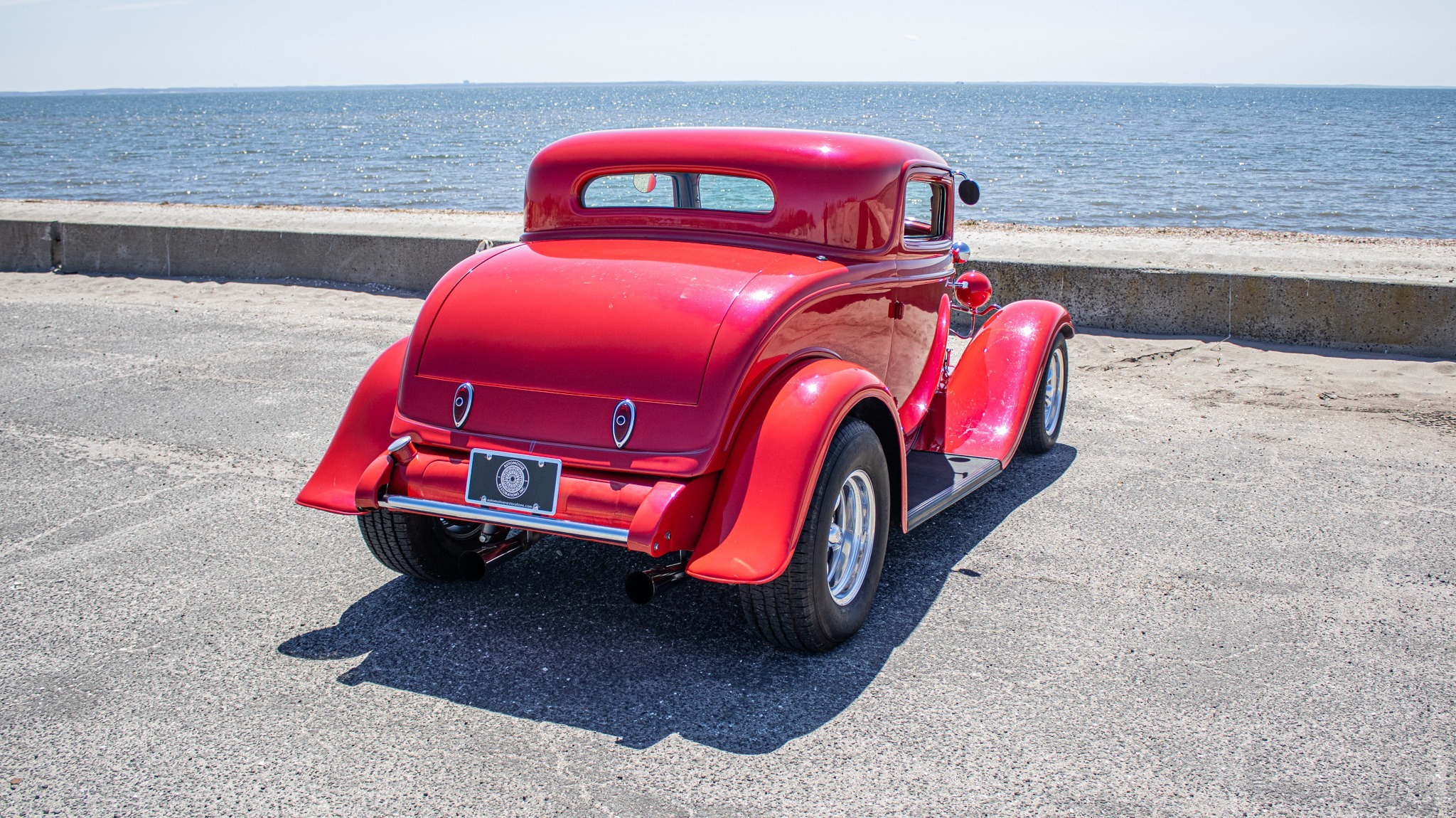 1932 Ford 3 Window 4
